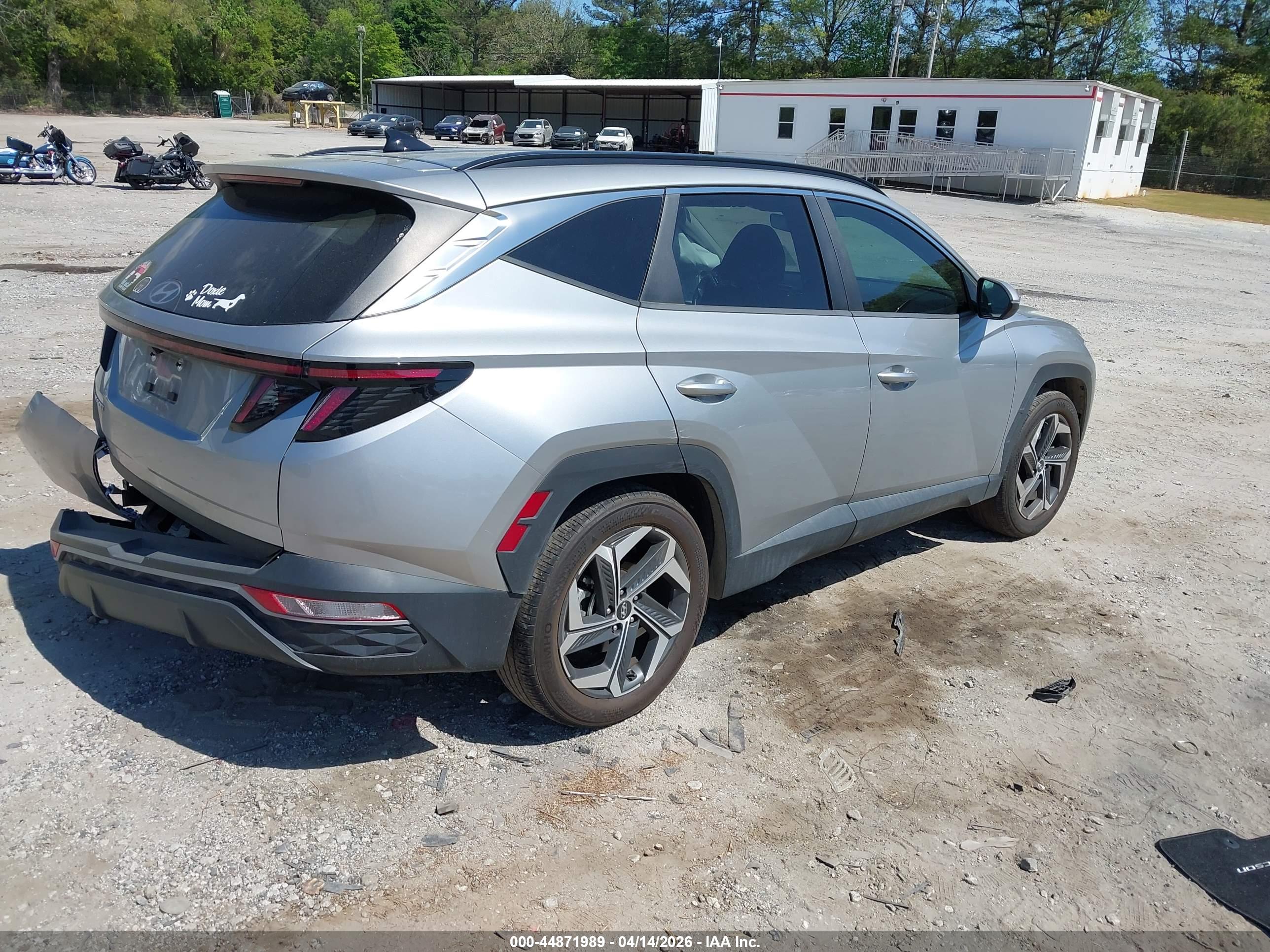 HYUNDAI TUCSON image 4