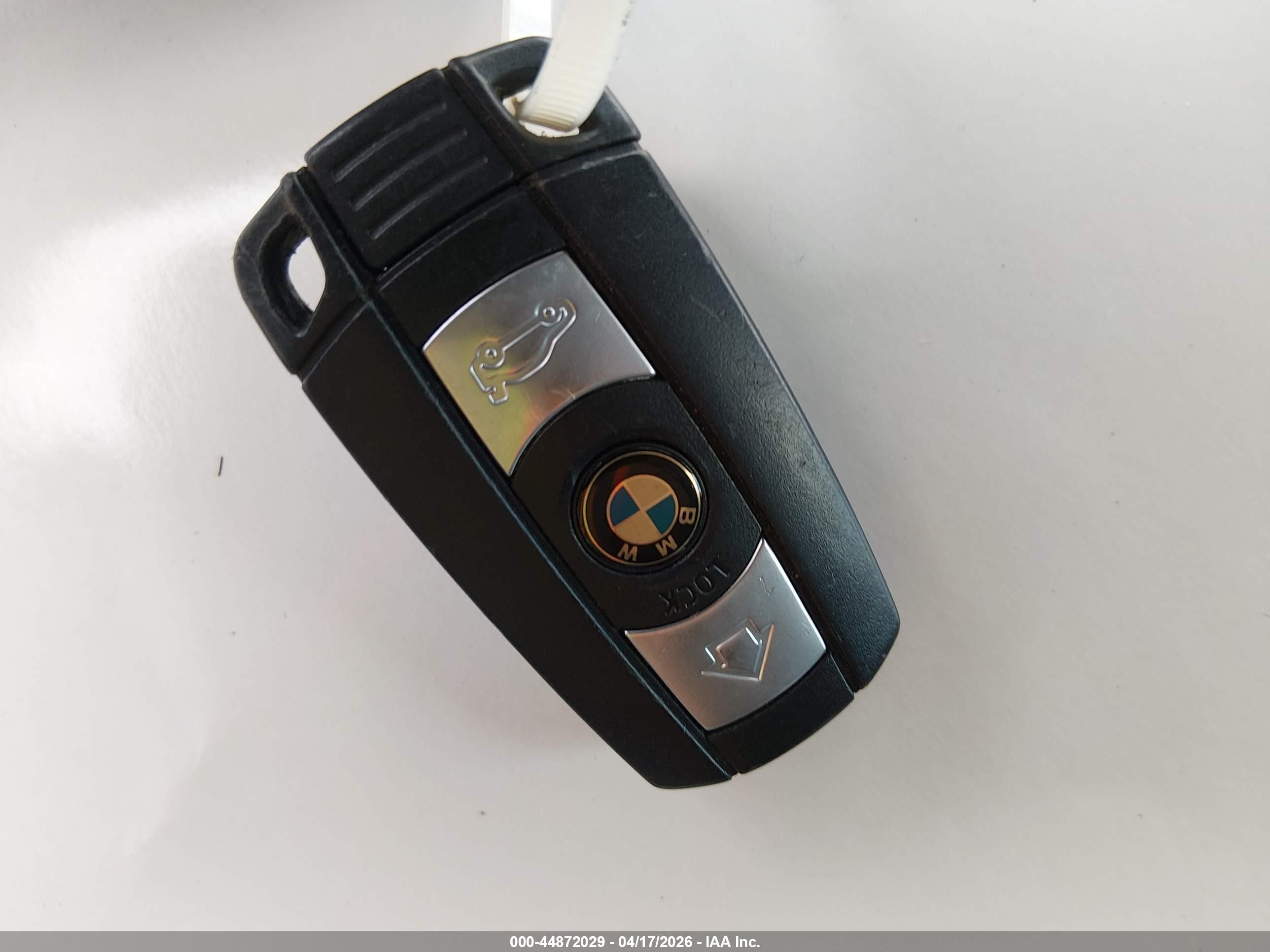 BMW X6 image 11