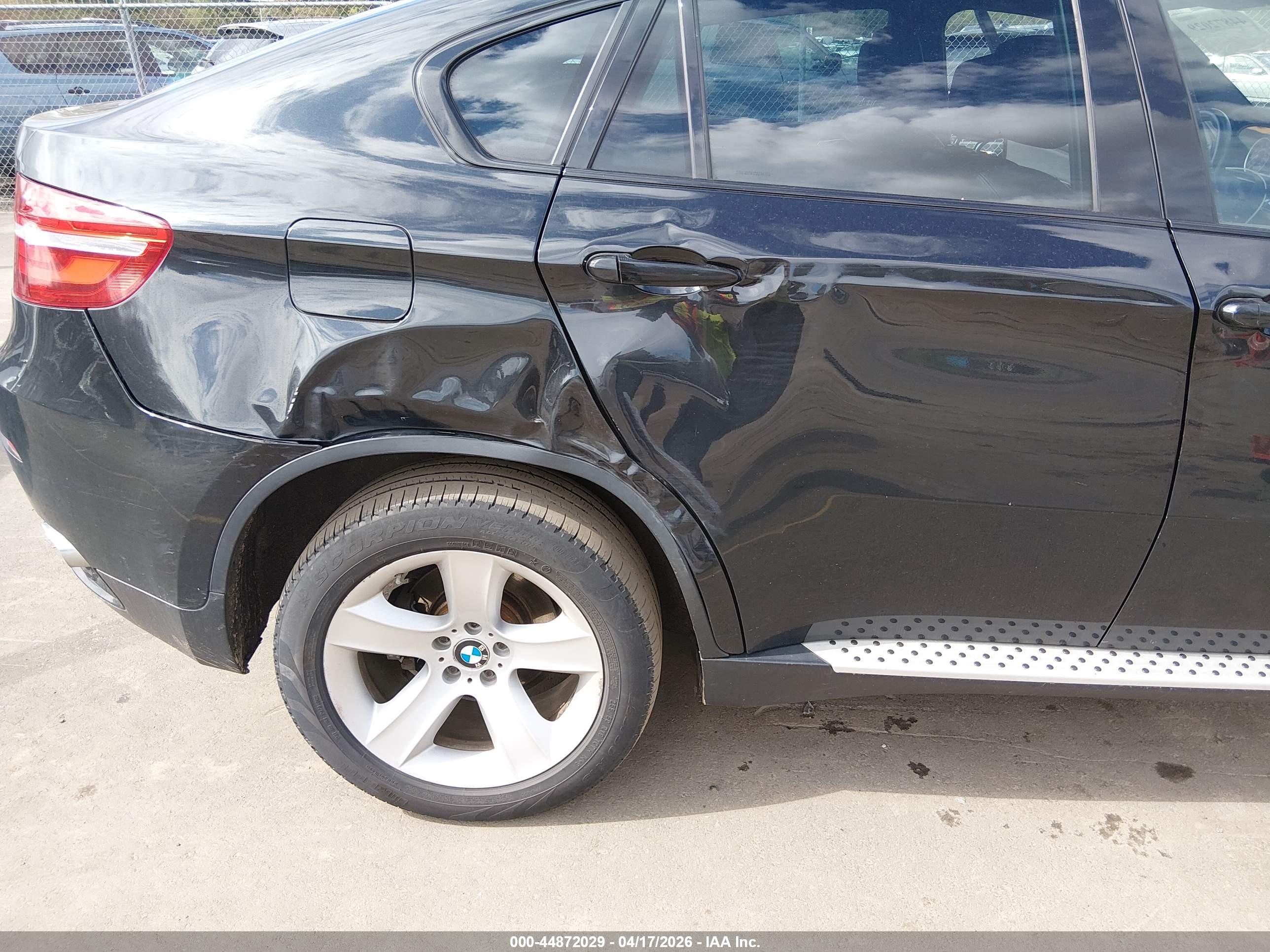 BMW X6 image 6