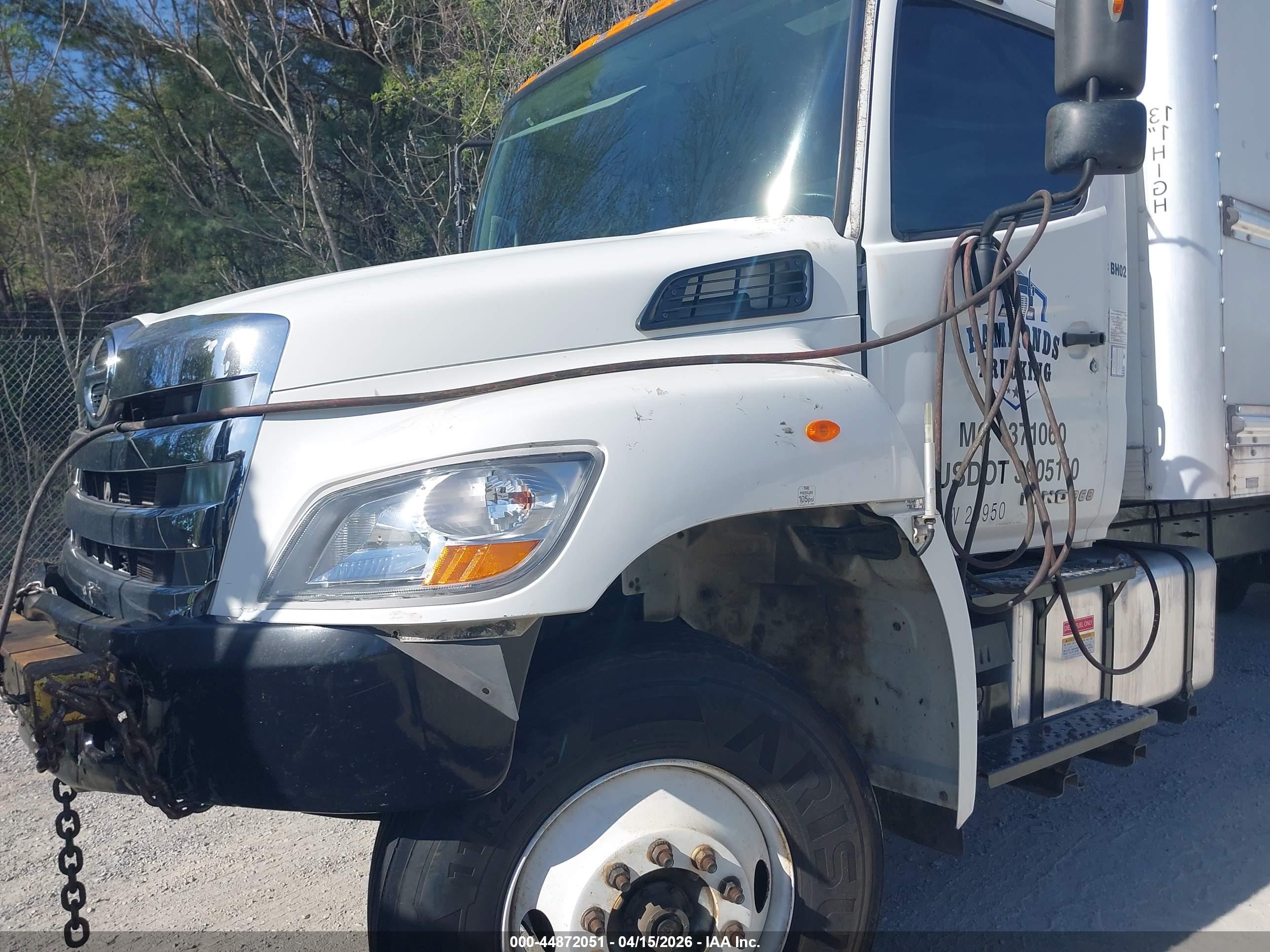 HINO 258/268 image 7