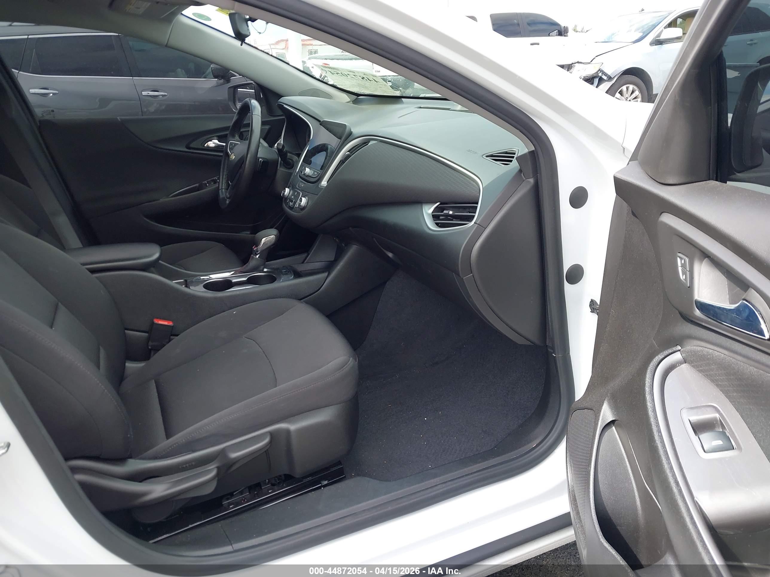 CHEVROLET MALIBU image 5
