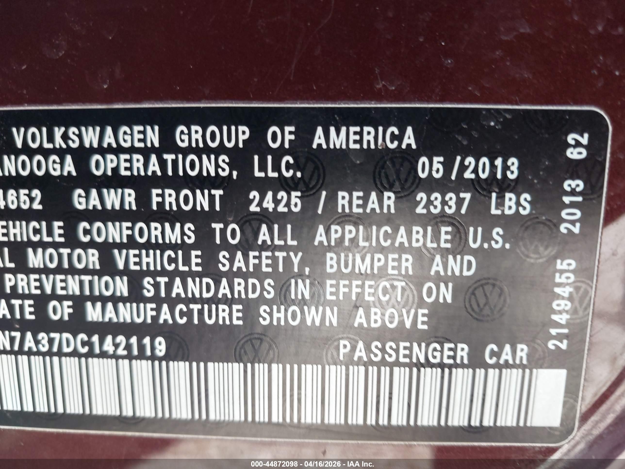 VOLKSWAGEN PASSAT image 9