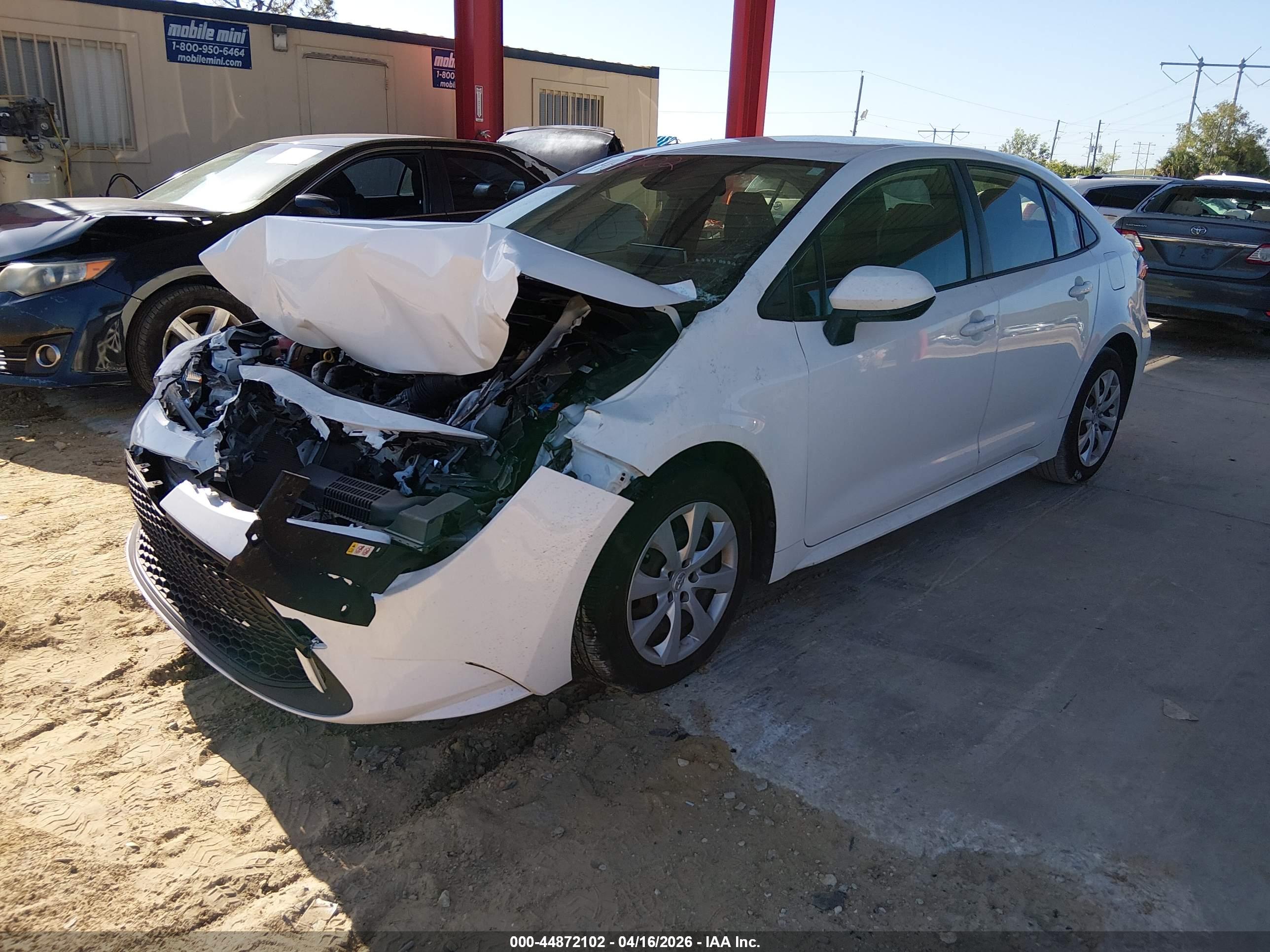 TOYOTA COROLLA image 2