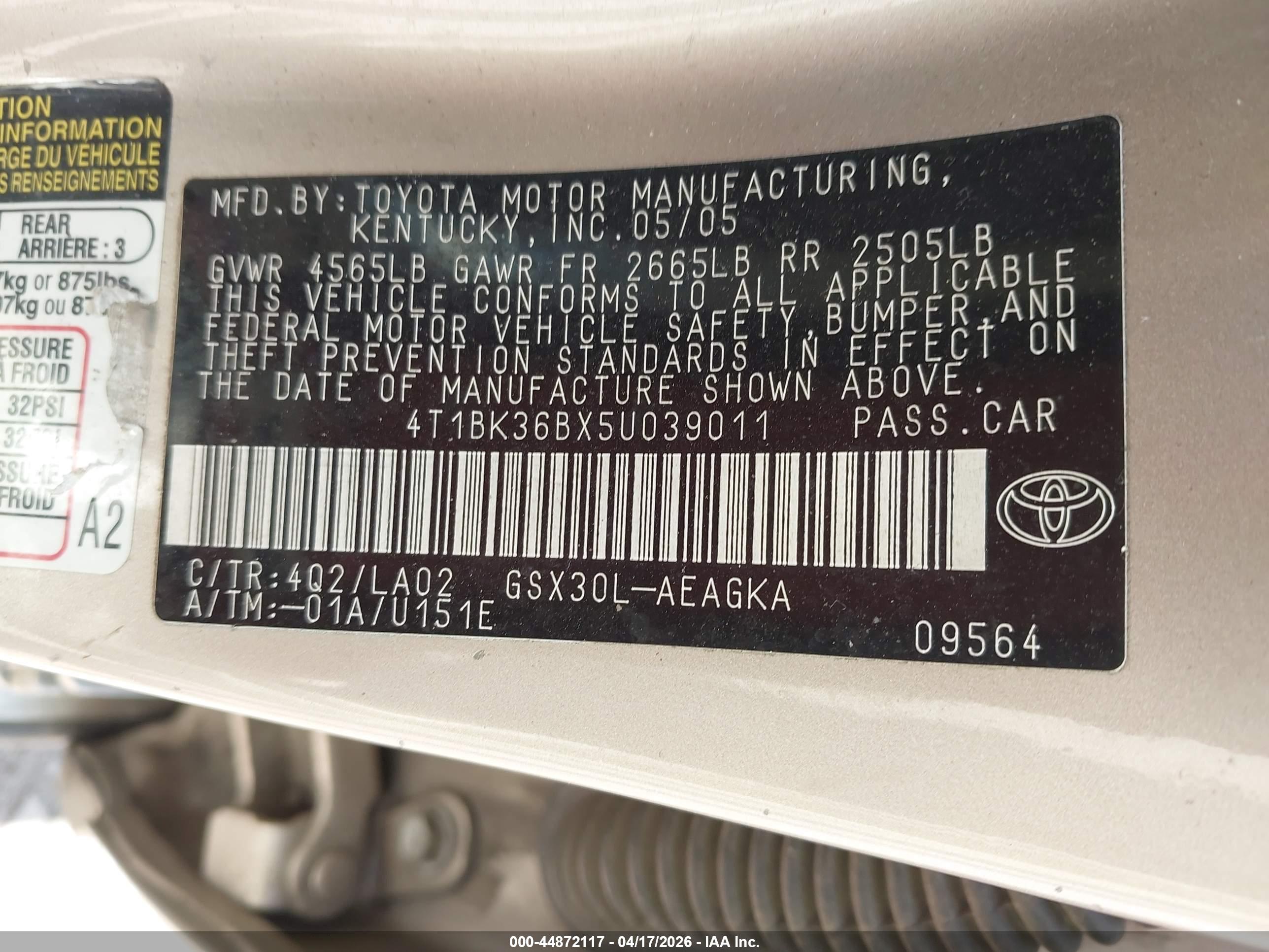 TOYOTA AVALON image 9