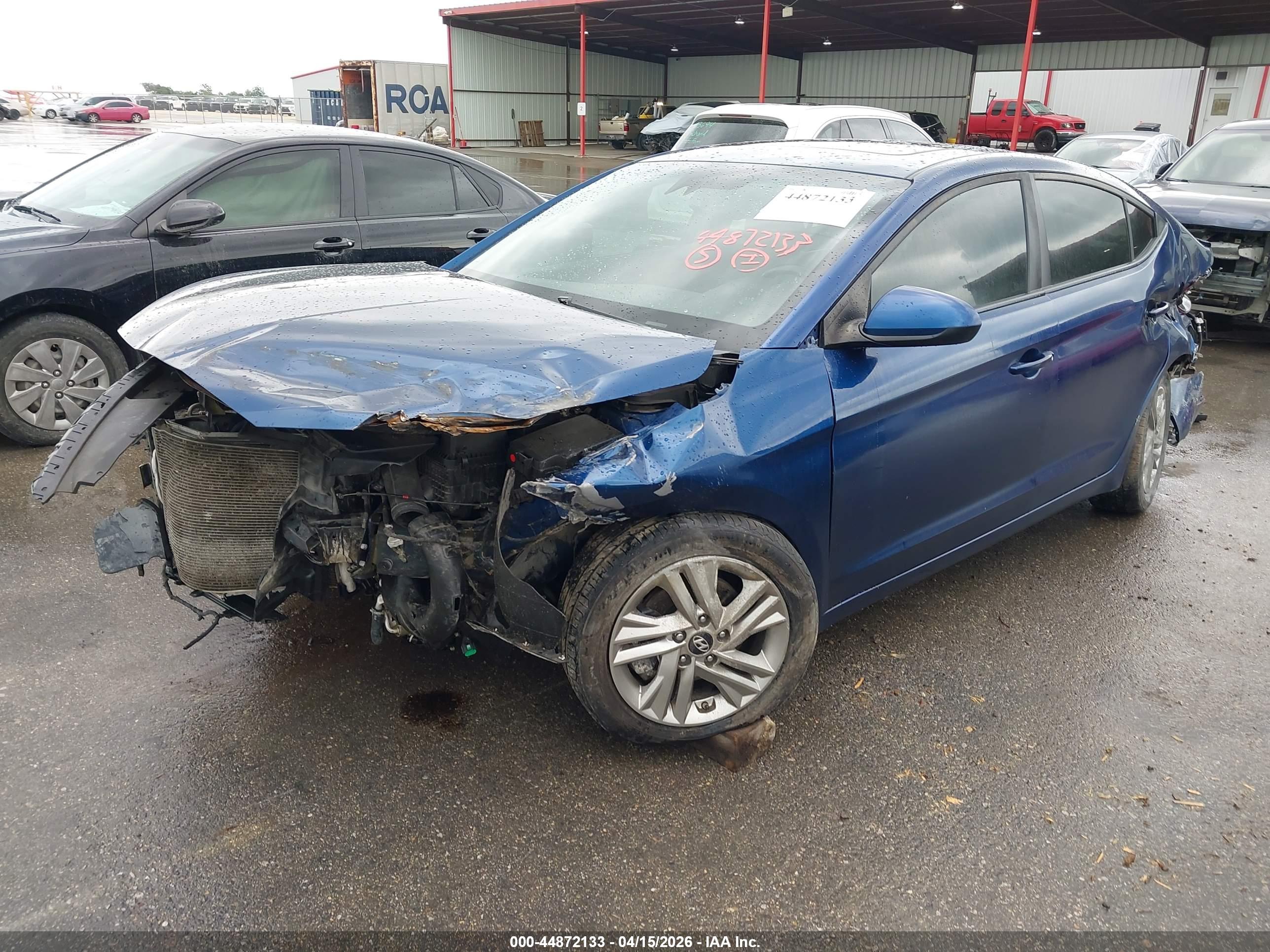 HYUNDAI ELANTRA image 2