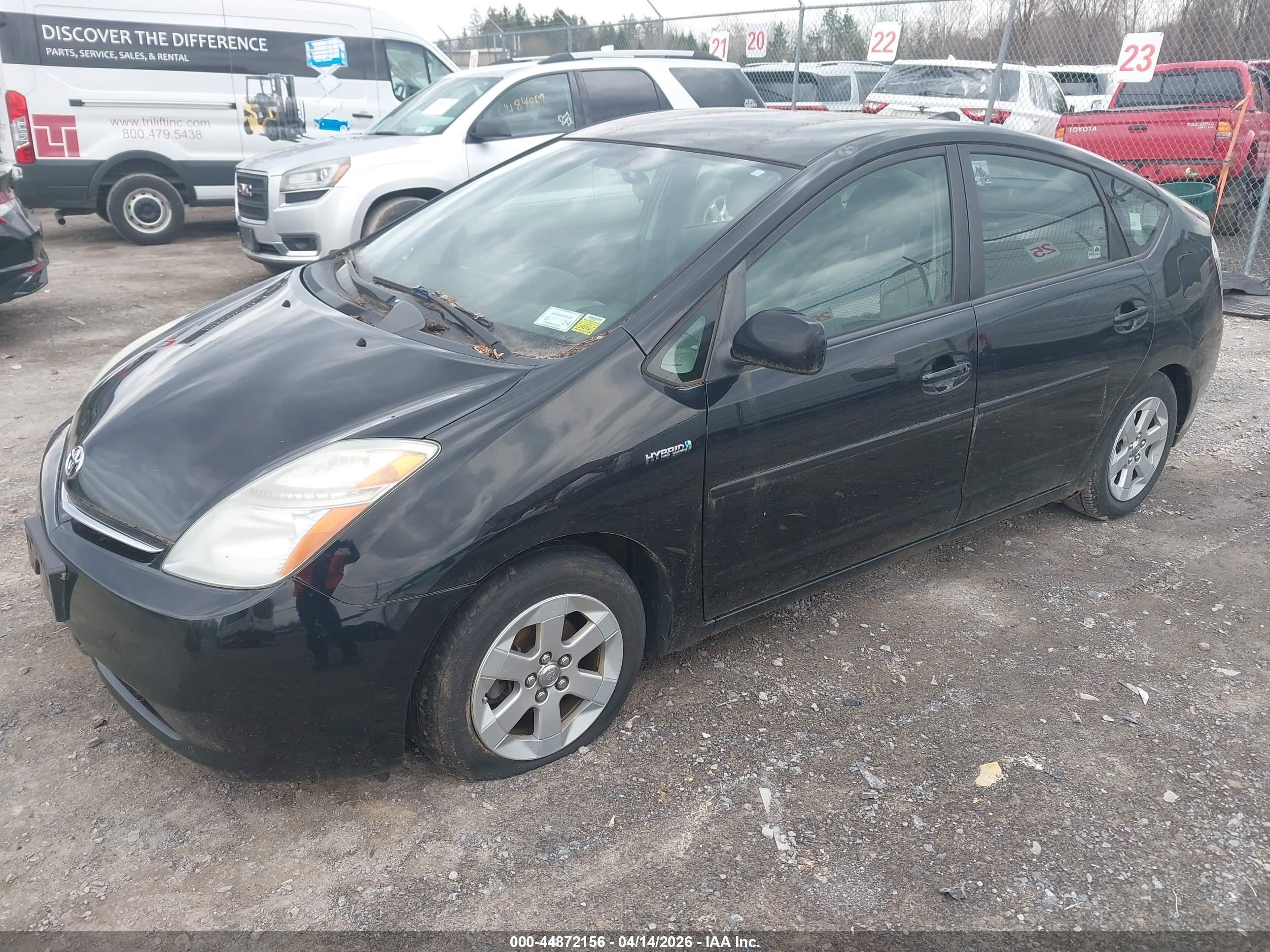 TOYOTA PRIUS image 2