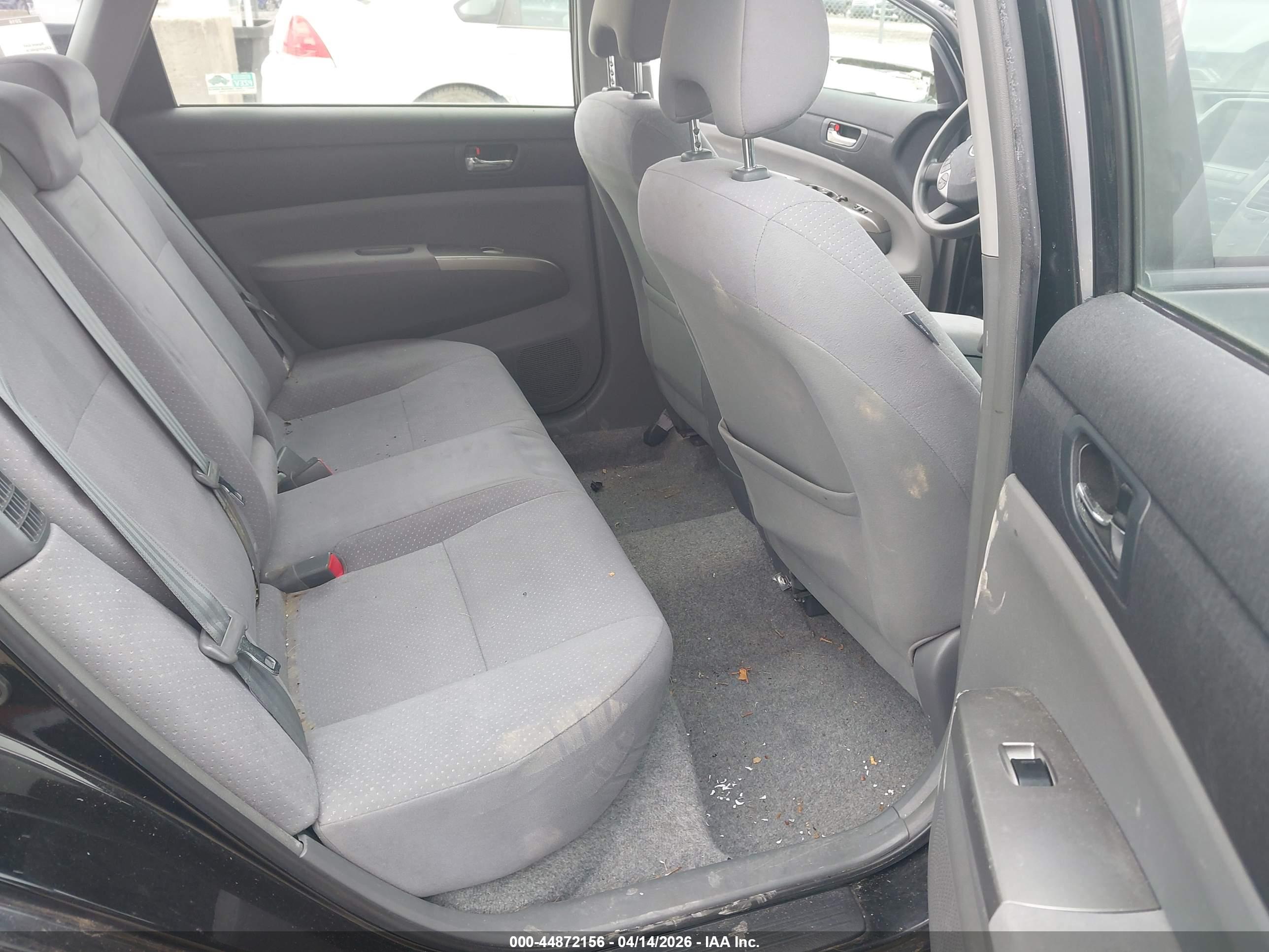 TOYOTA PRIUS image 8