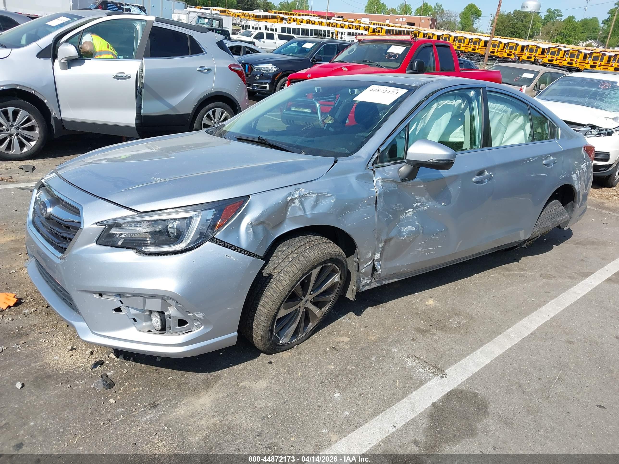 SUBARU LEGACY image 2