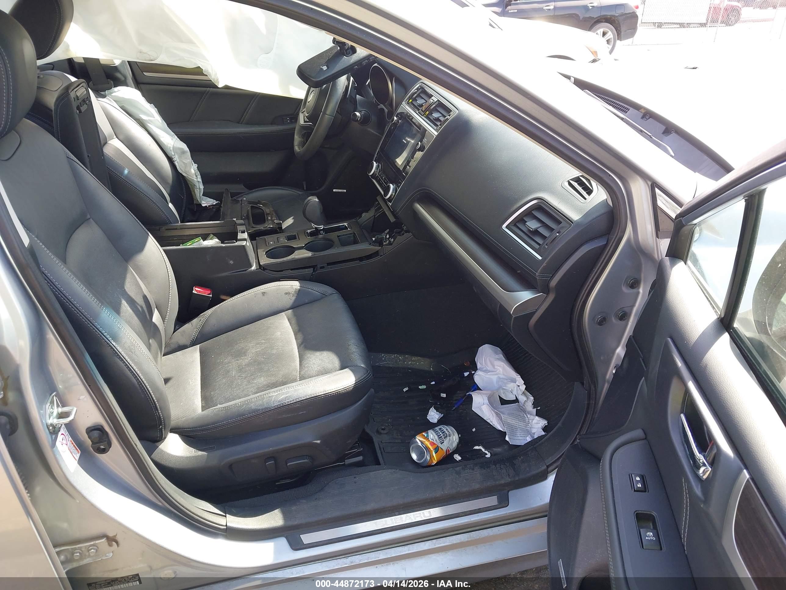 SUBARU LEGACY image 5
