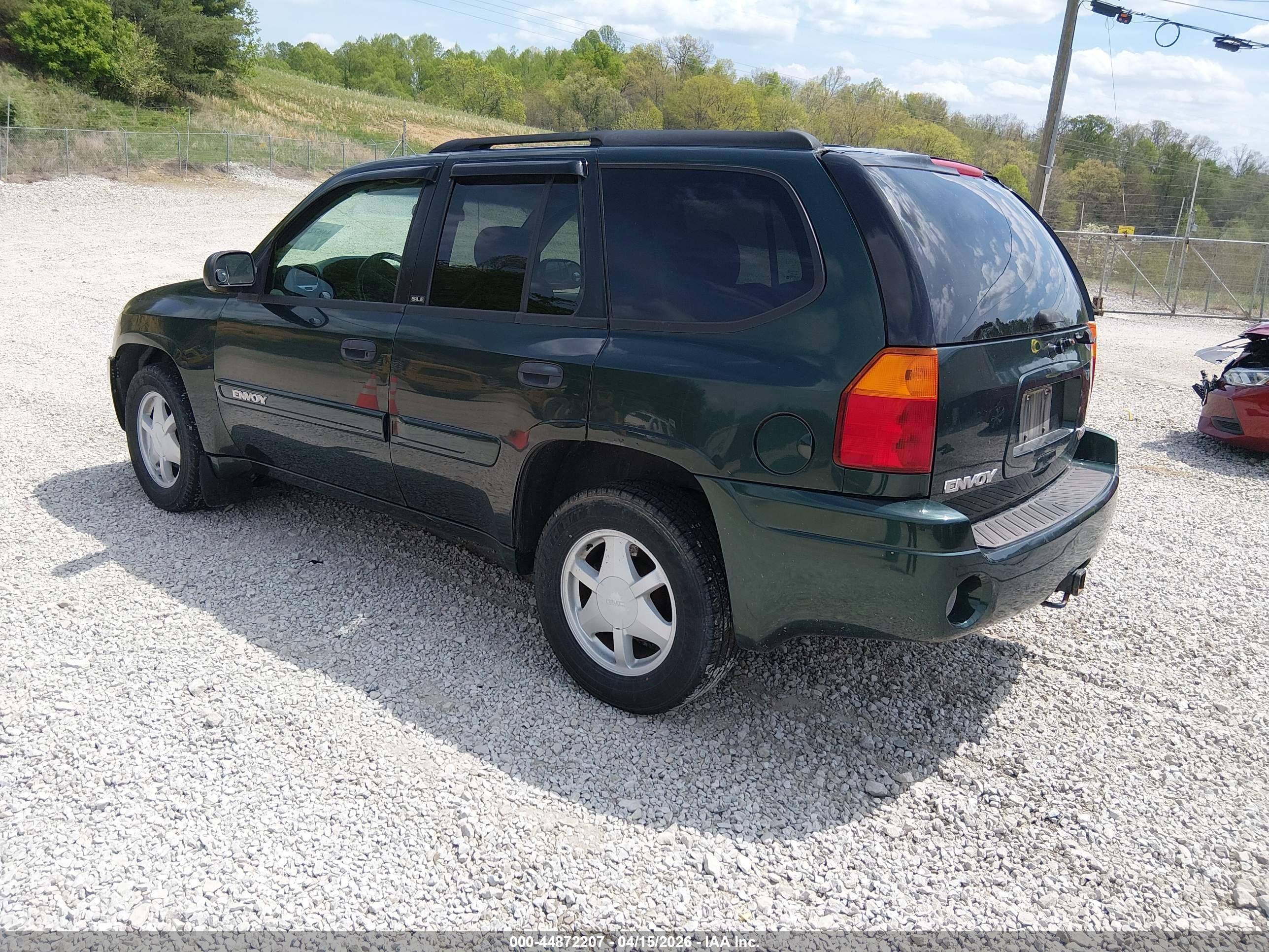 GMC ENVOY image 3