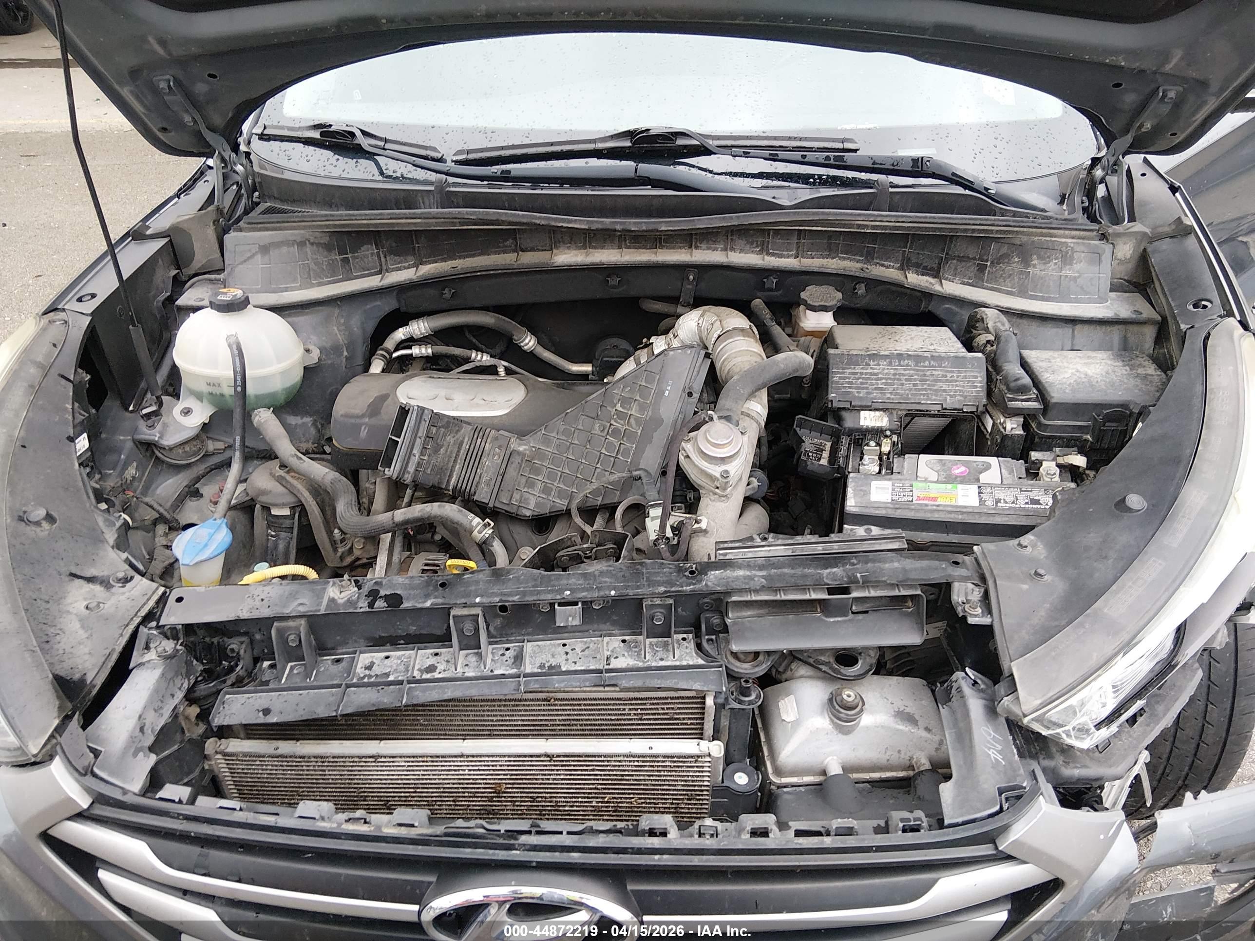 HYUNDAI TUCSON image 10