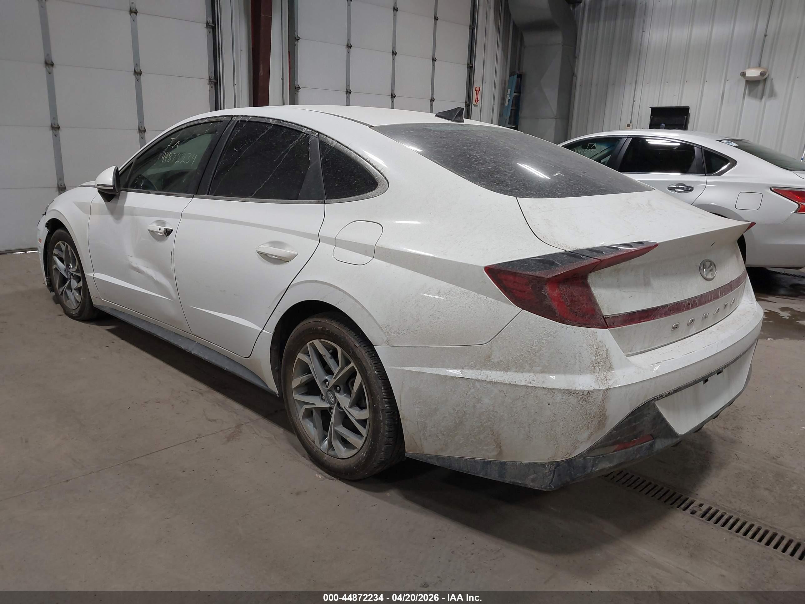 HYUNDAI SONATA image 3