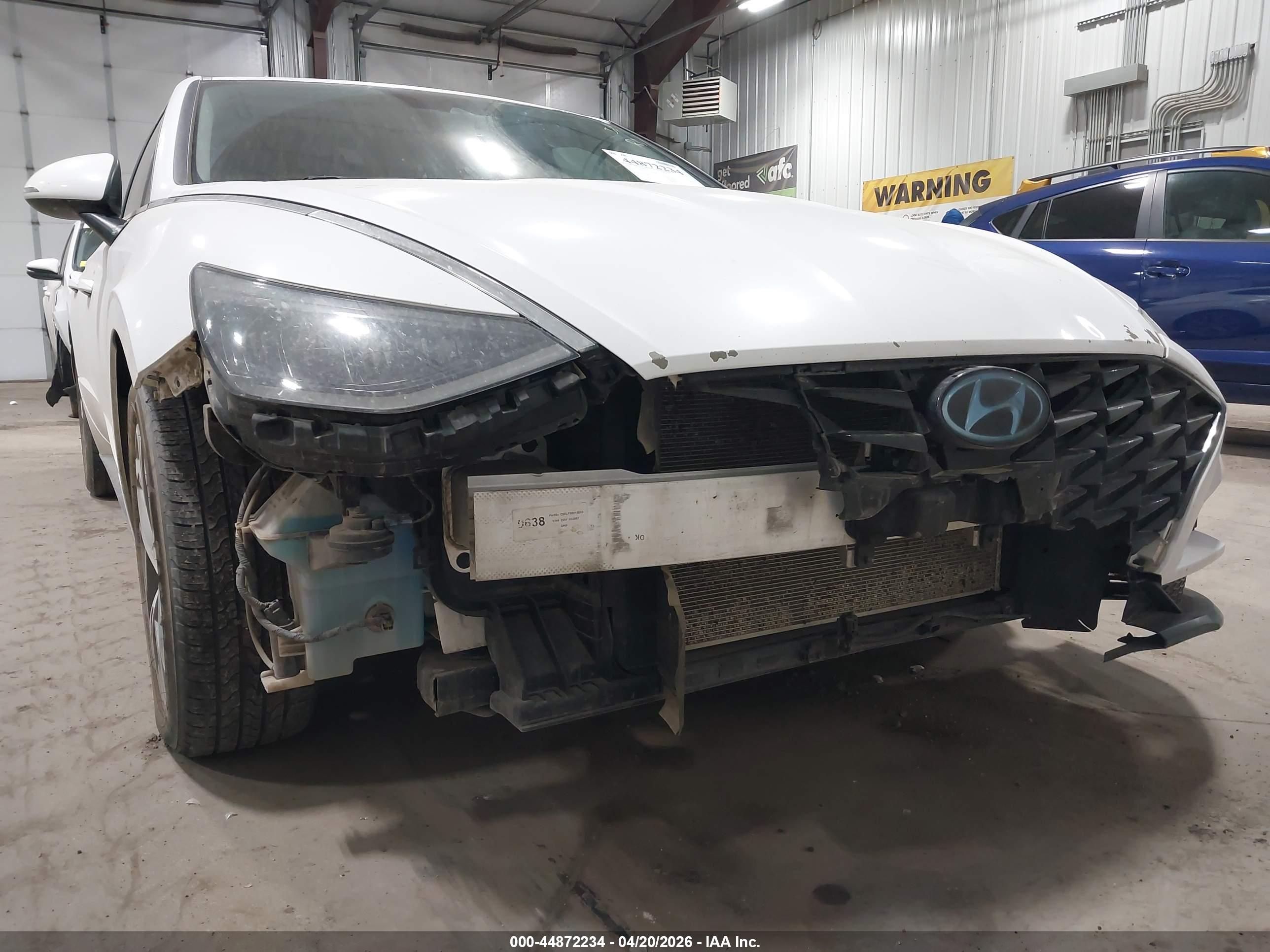 HYUNDAI SONATA image 6