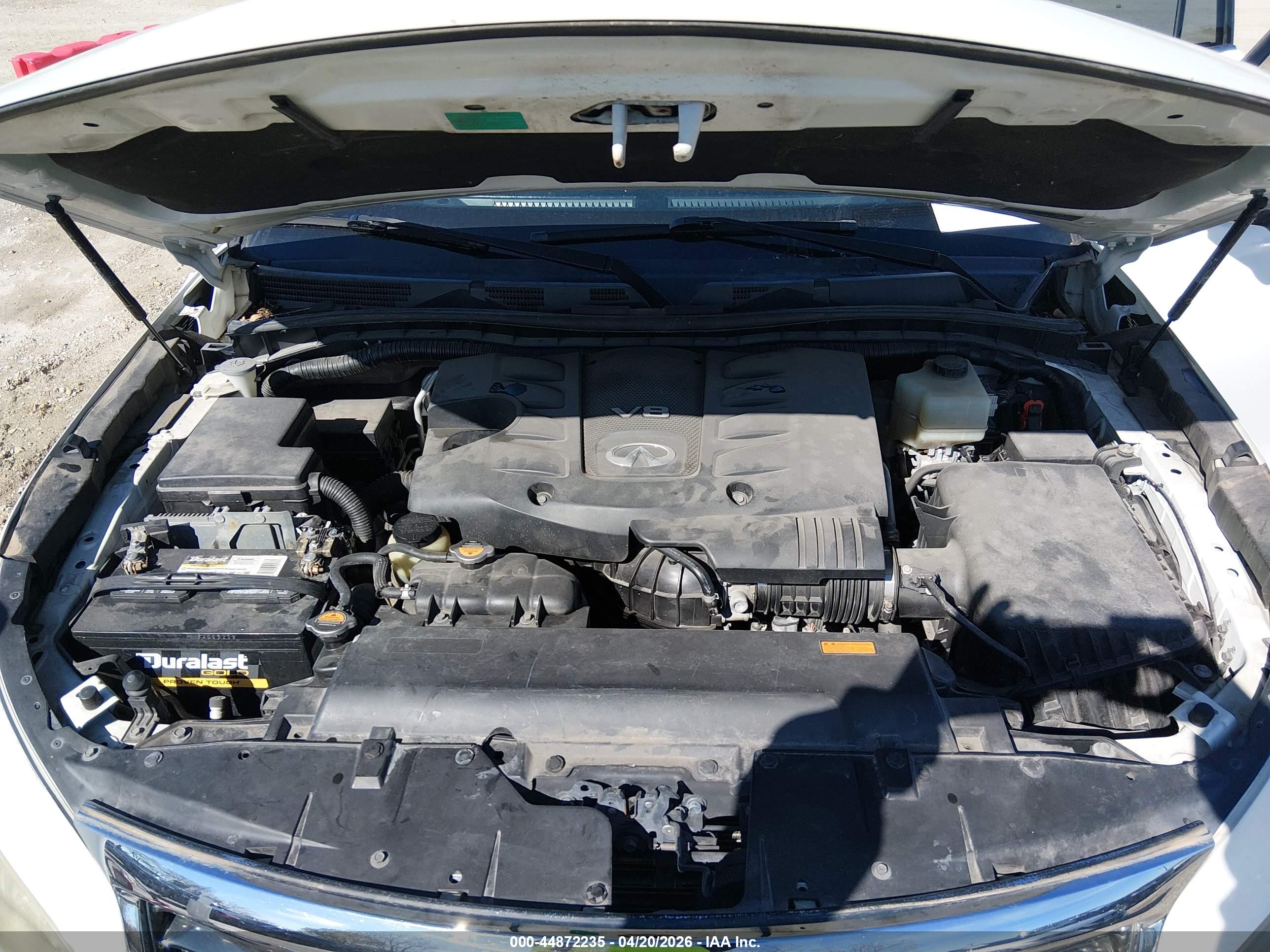 INFINITI QX56 image 10