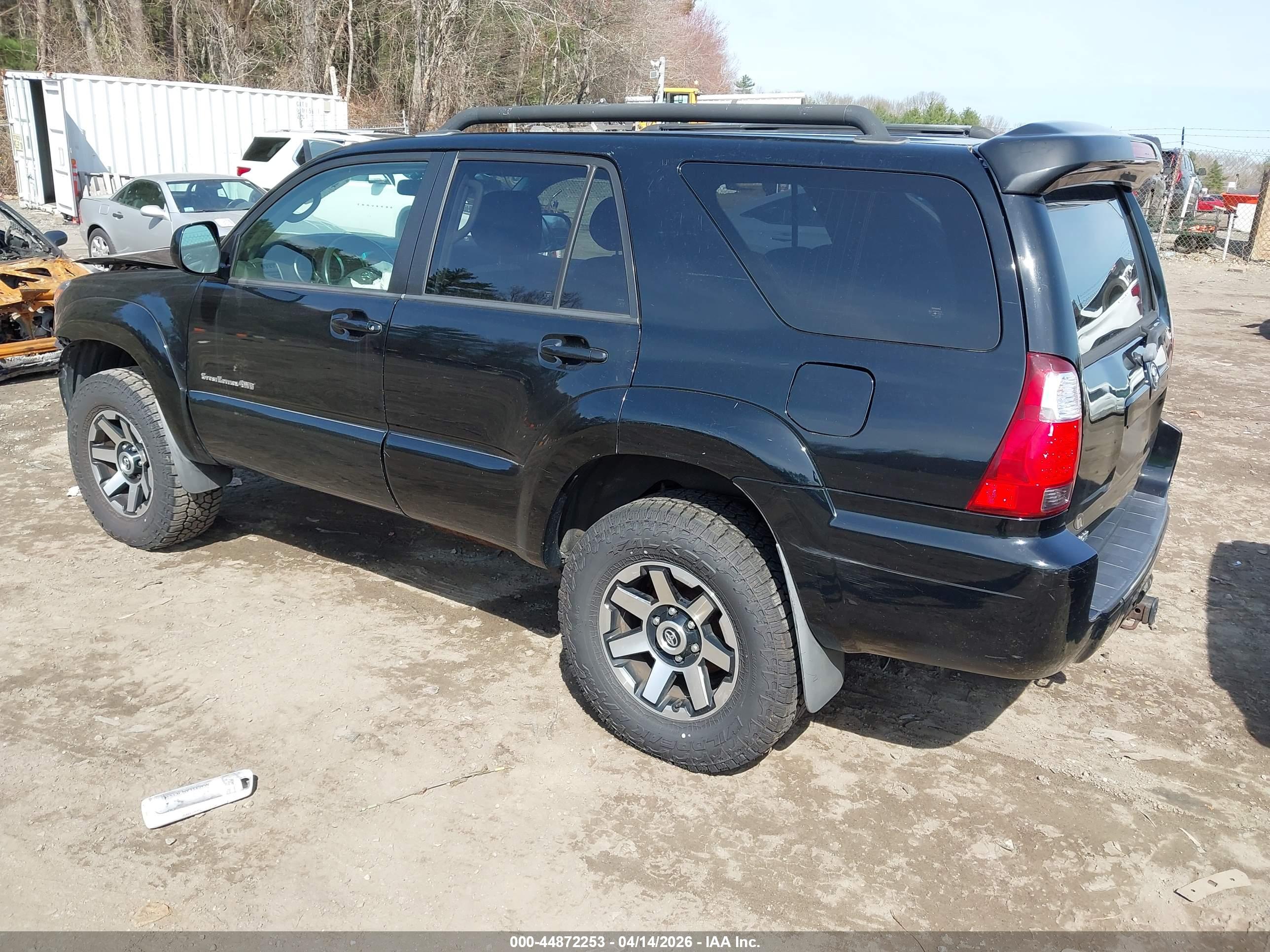TOYOTA 4RUNNER image 3