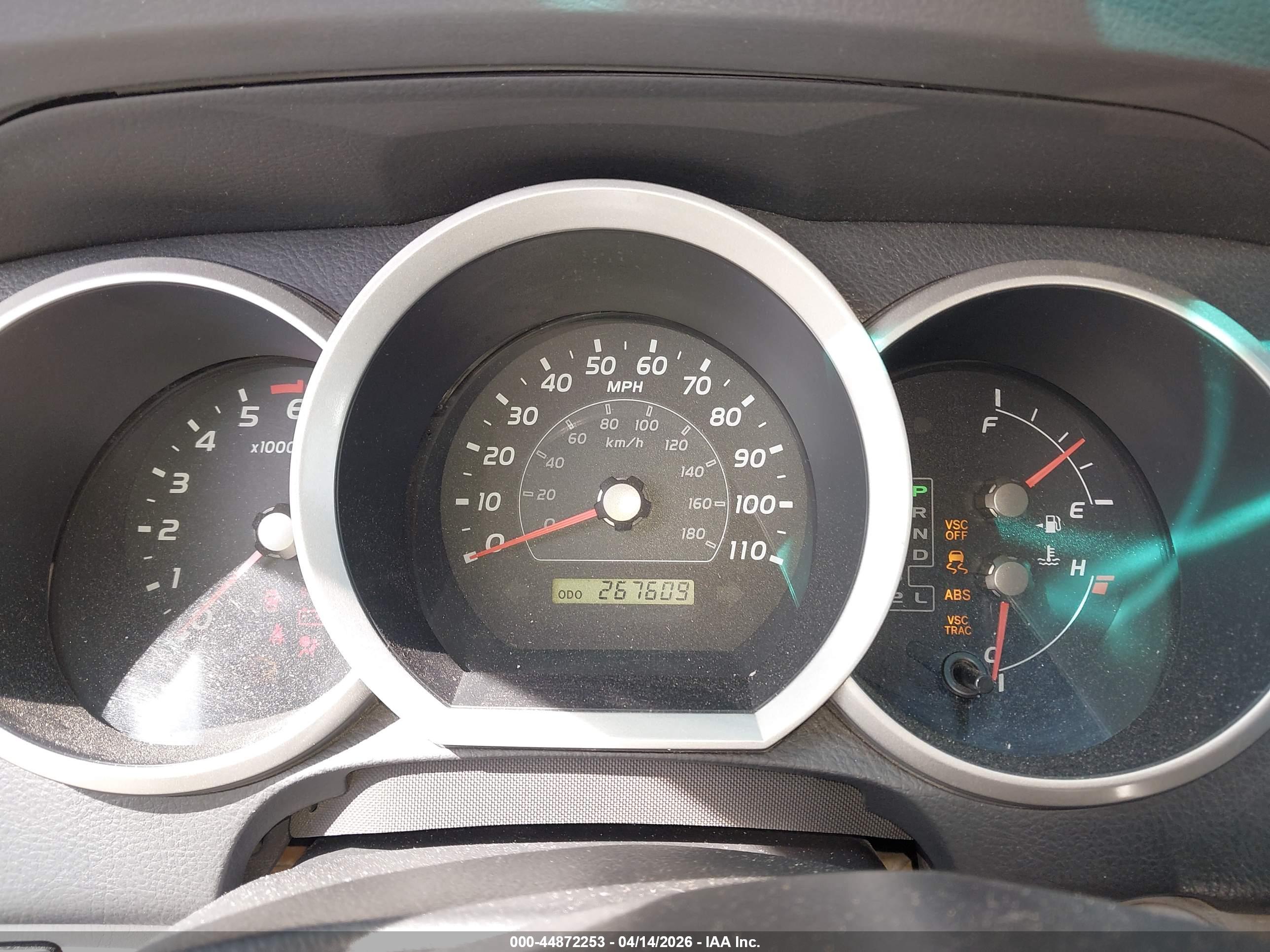 TOYOTA 4RUNNER image 7