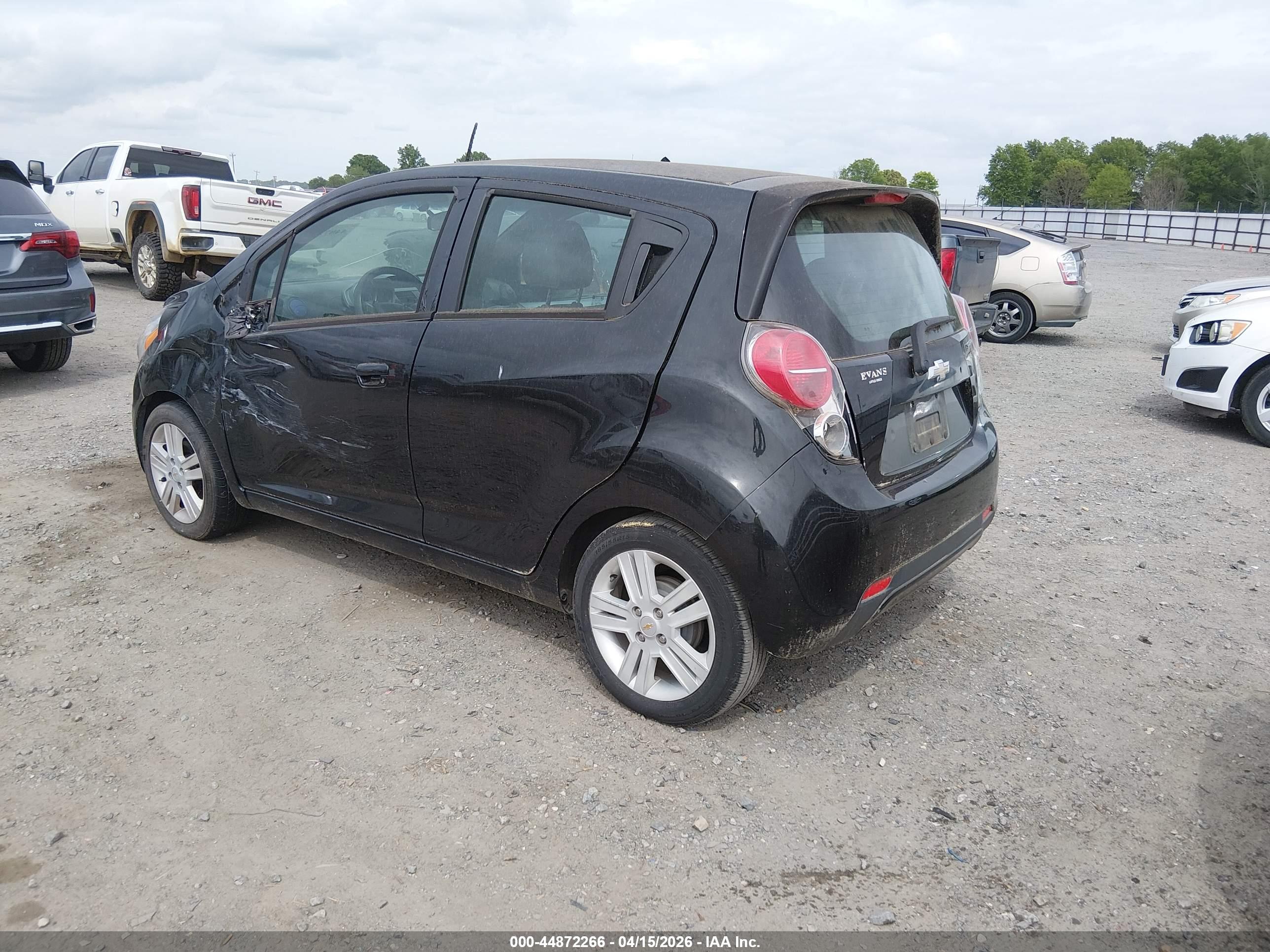 CHEVROLET SPARK image 3
