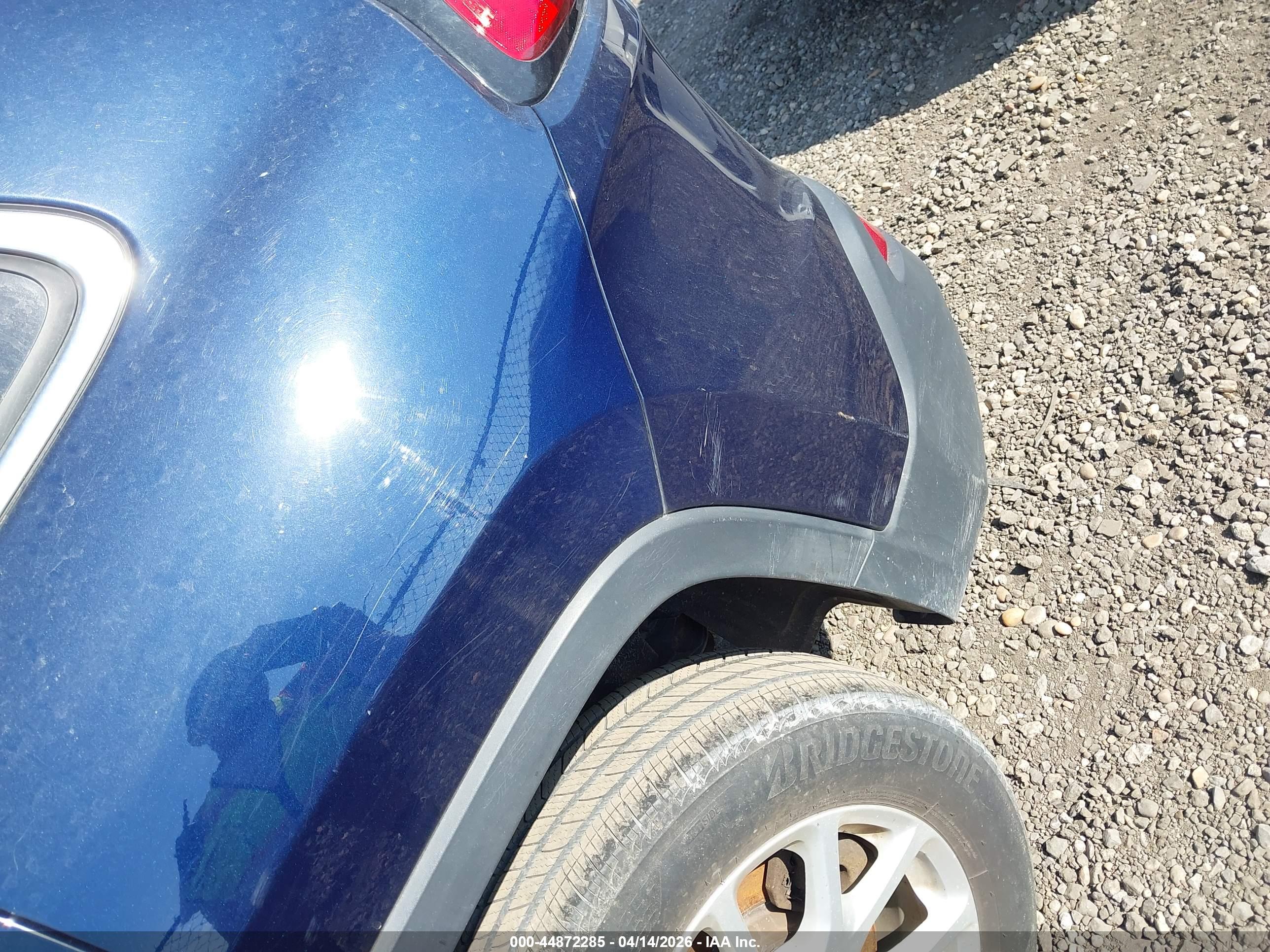 JEEP CHEROKEE image 6