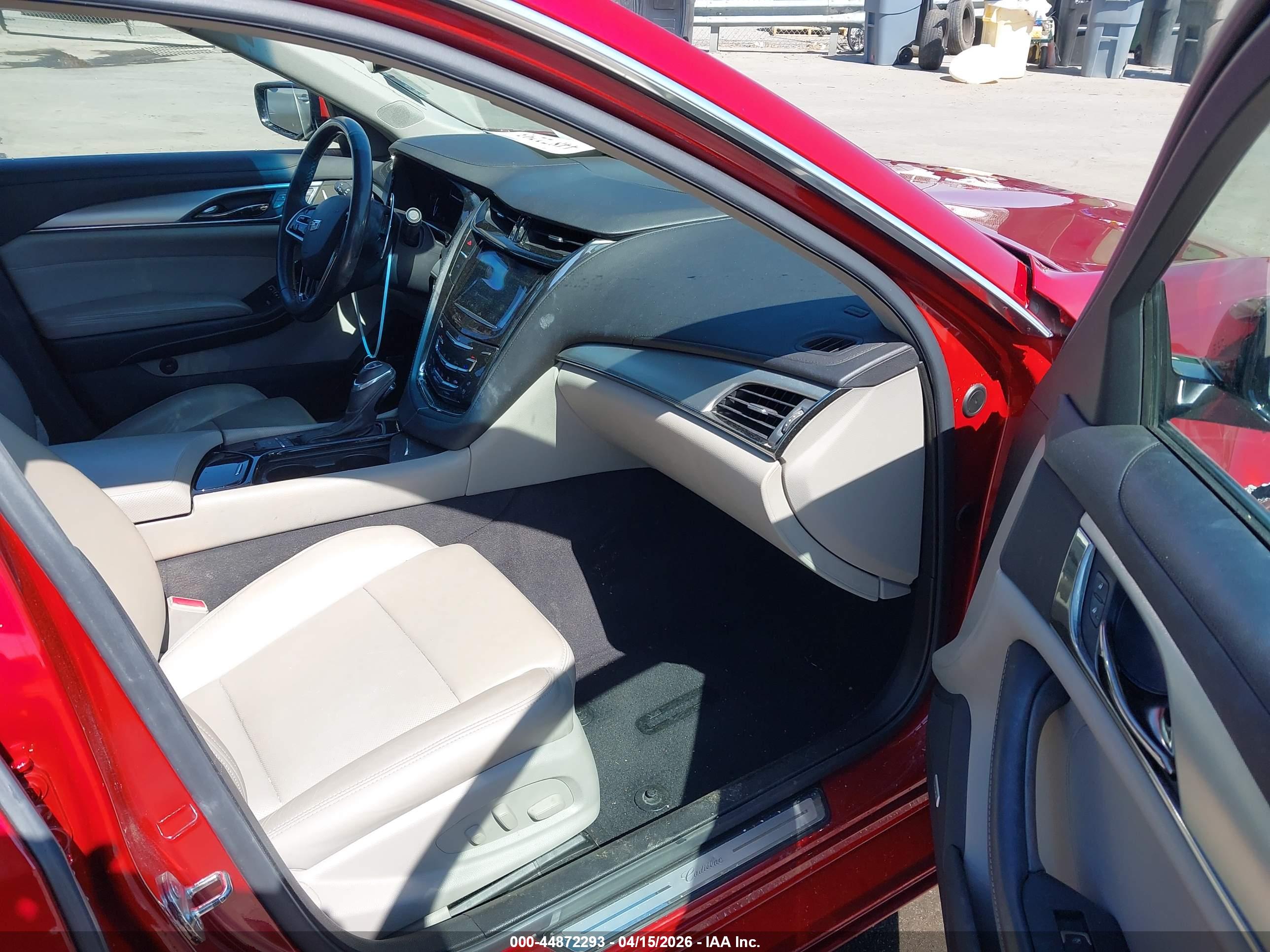 CADILLAC CTS image 5