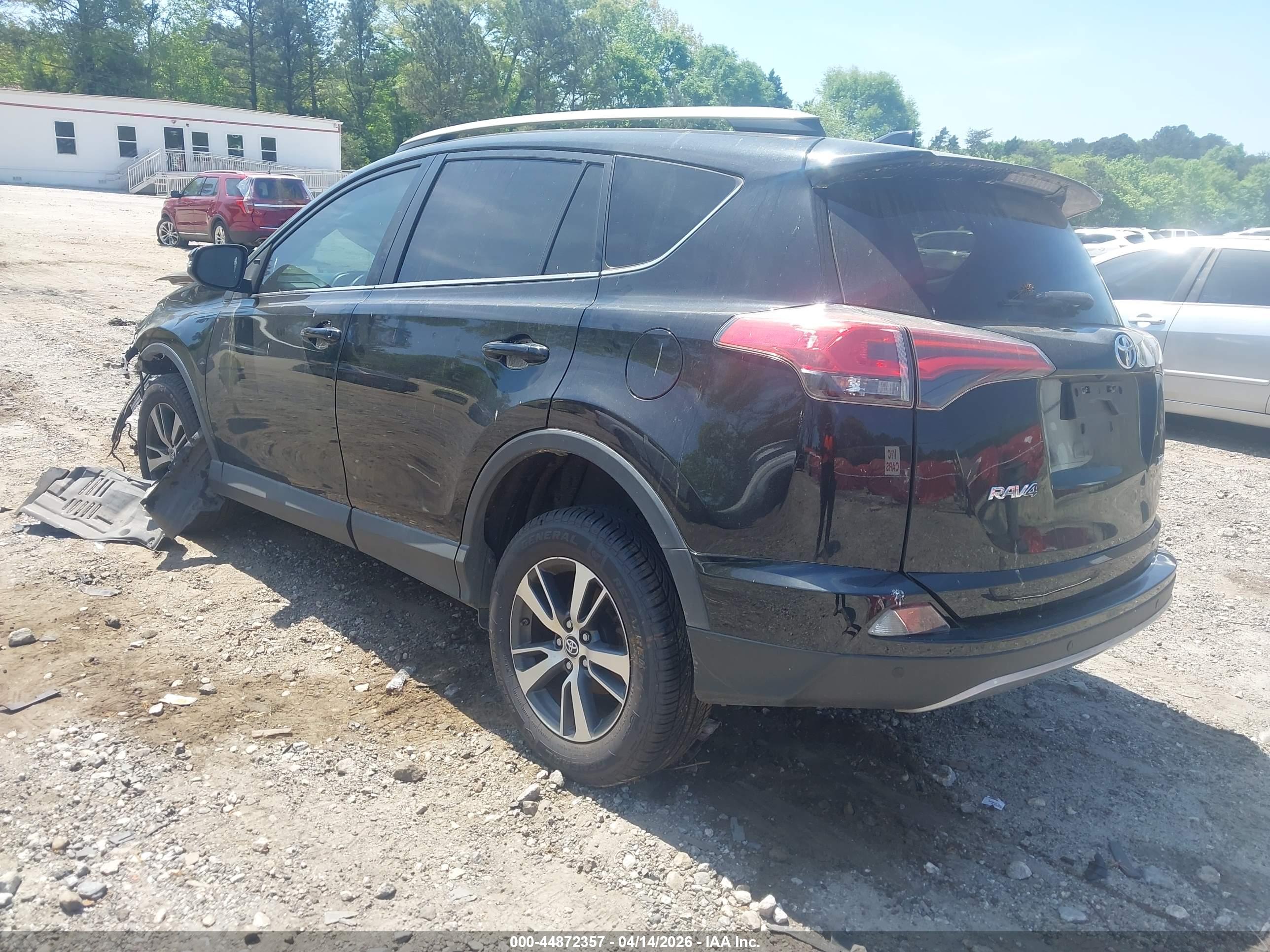 TOYOTA RAV4 image 3