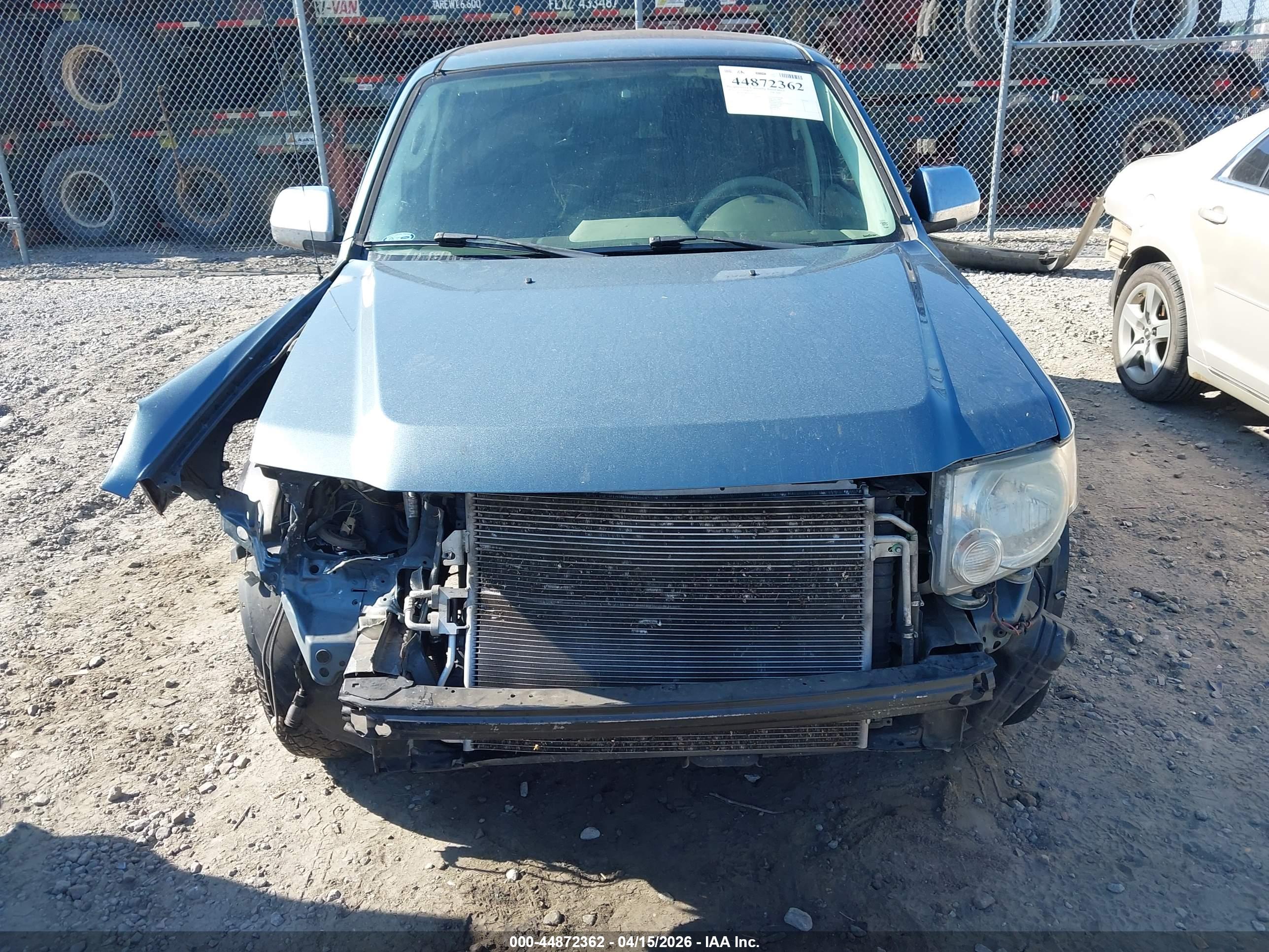 FORD ESCAPE image 6