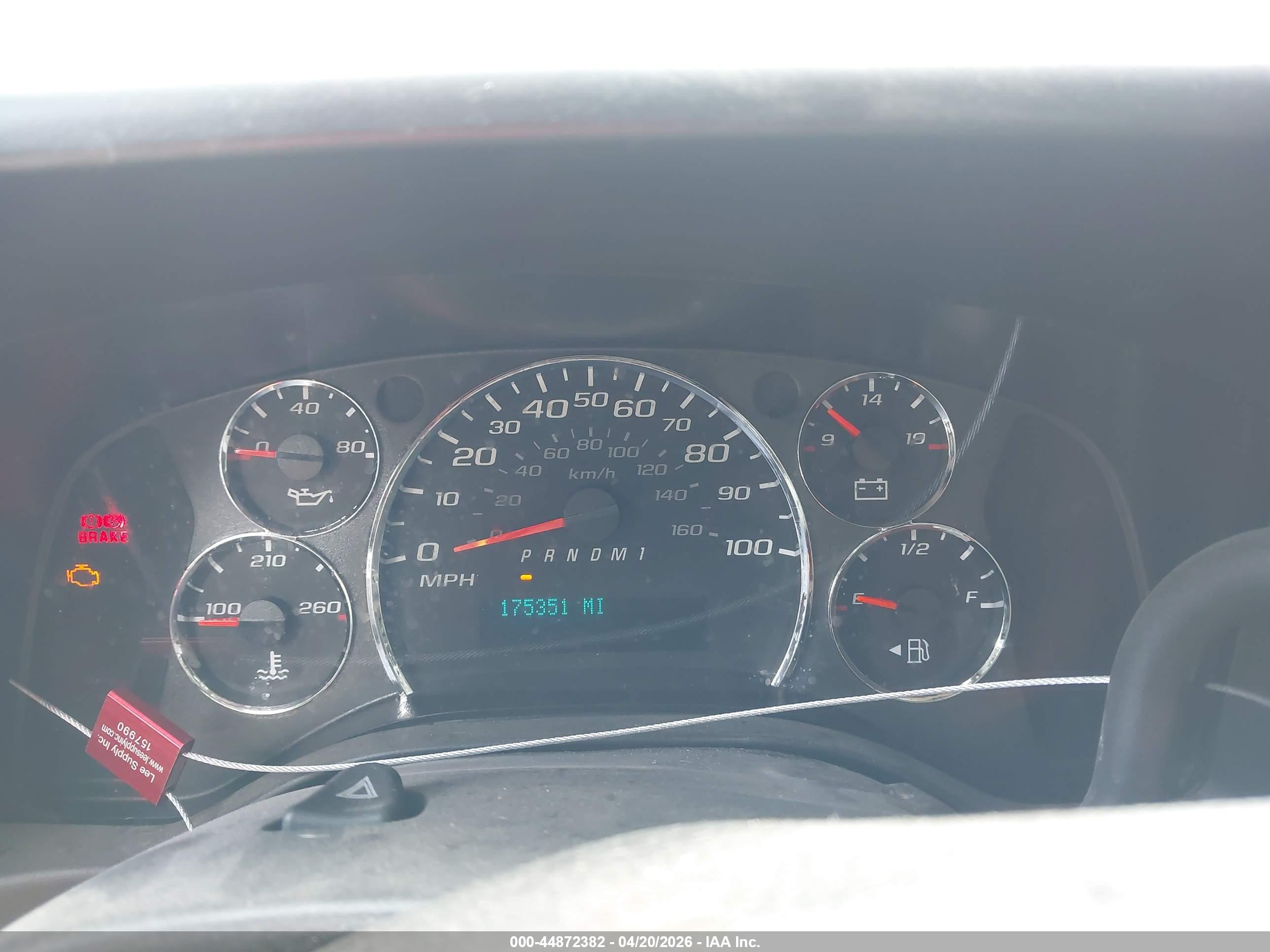 CHEVROLET EXPRESS image 7