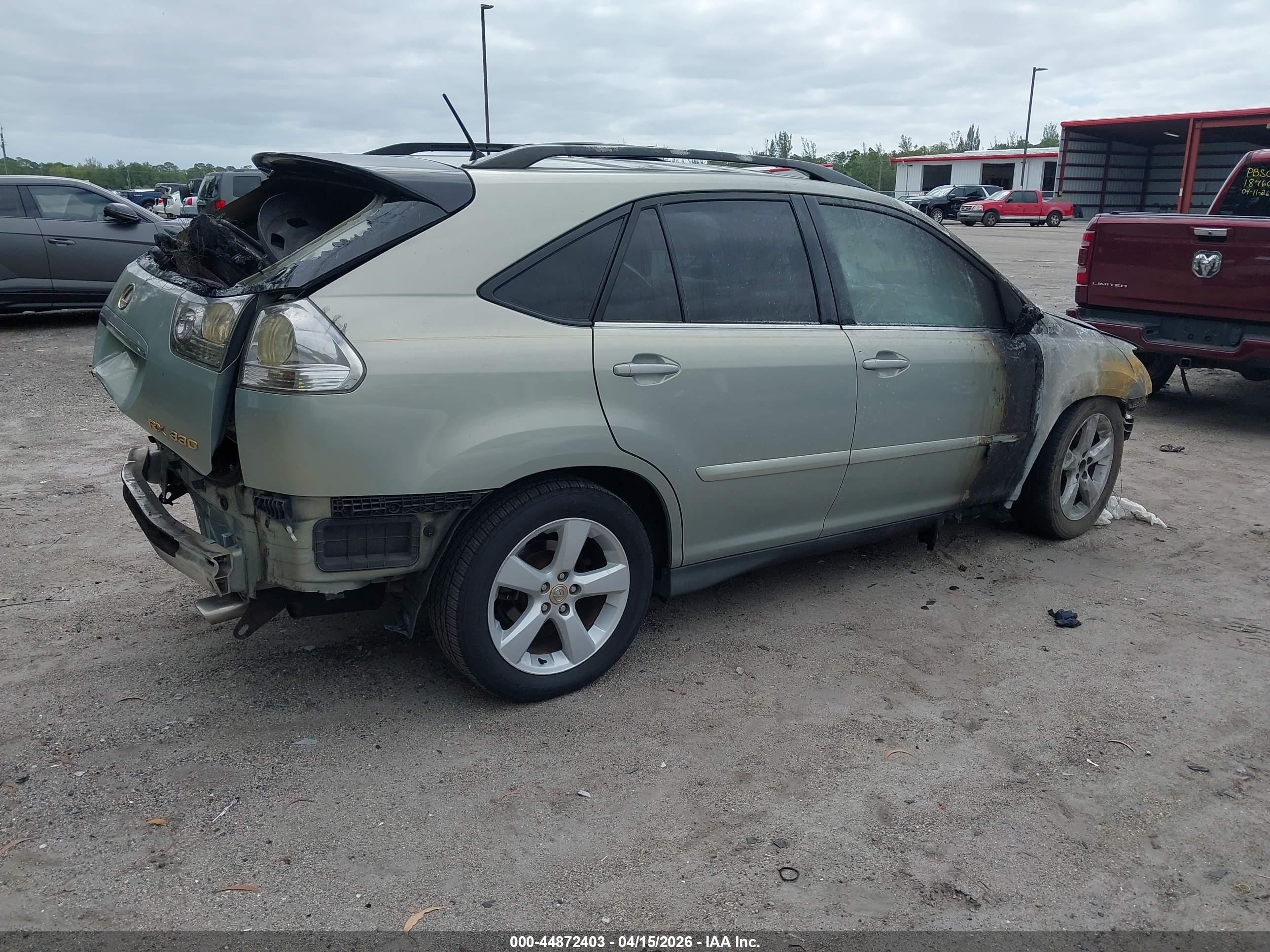 LEXUS RX image 4