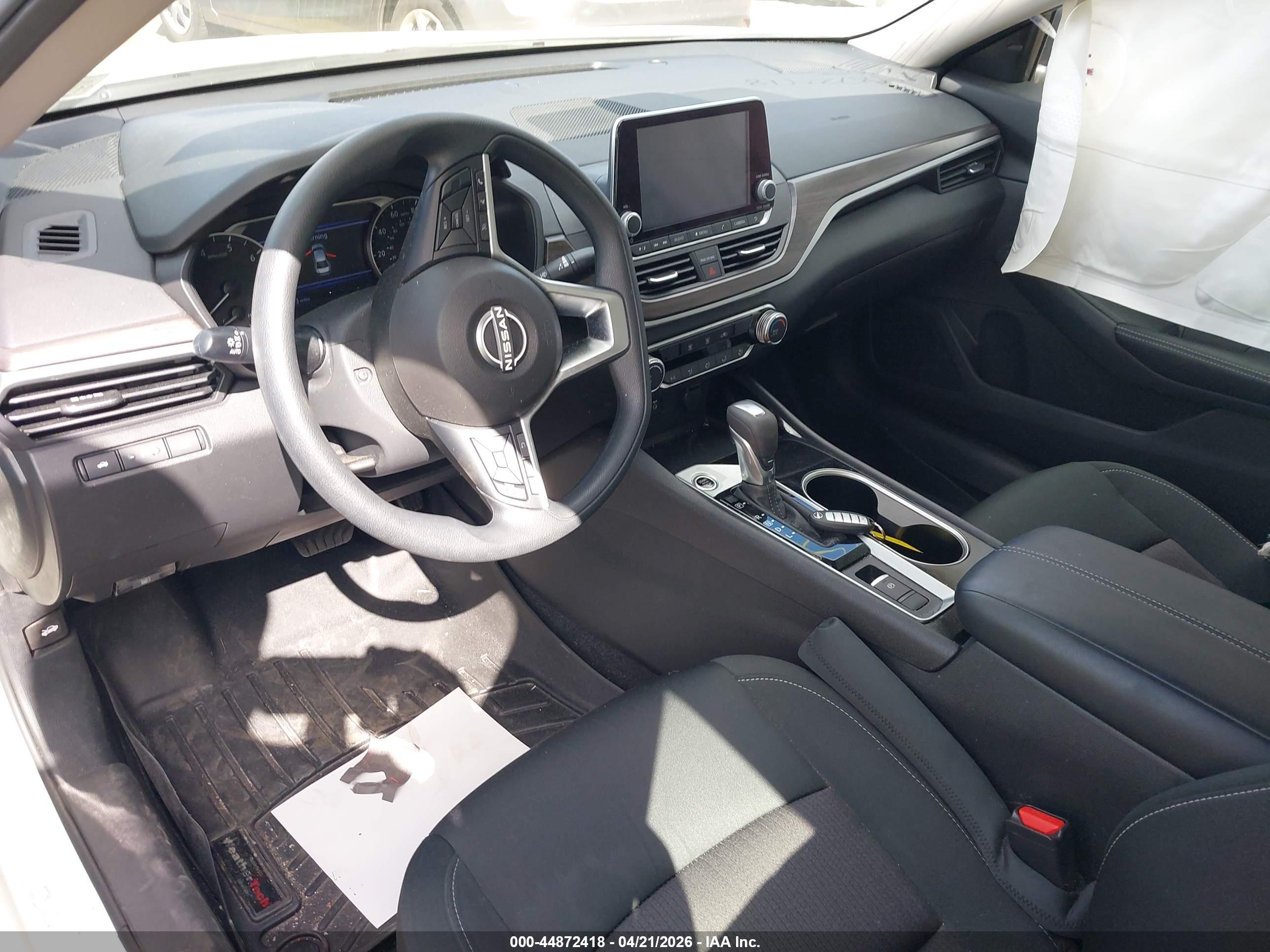 NISSAN ALTIMA image 5