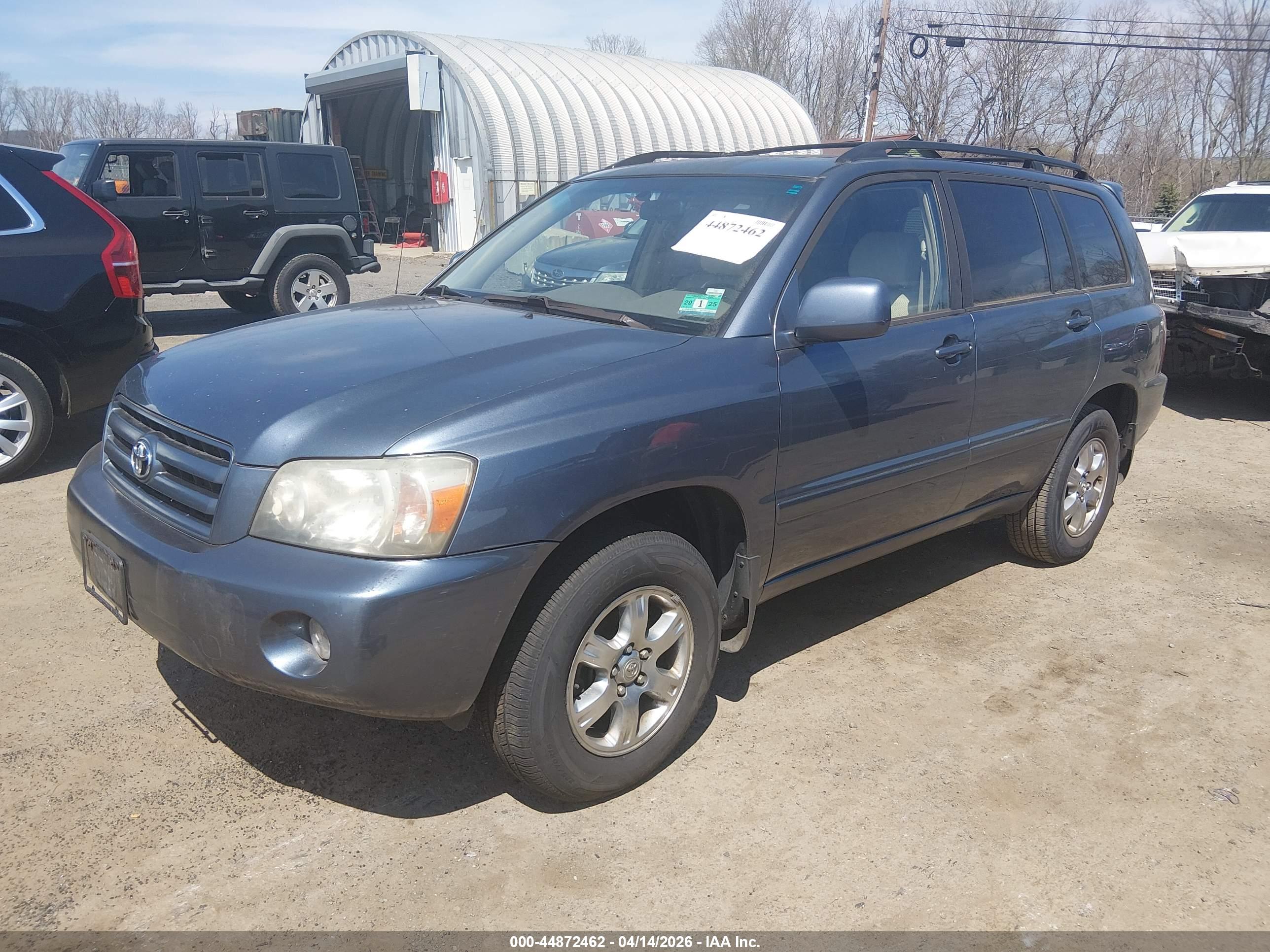 TOYOTA HIGHLANDER image 2