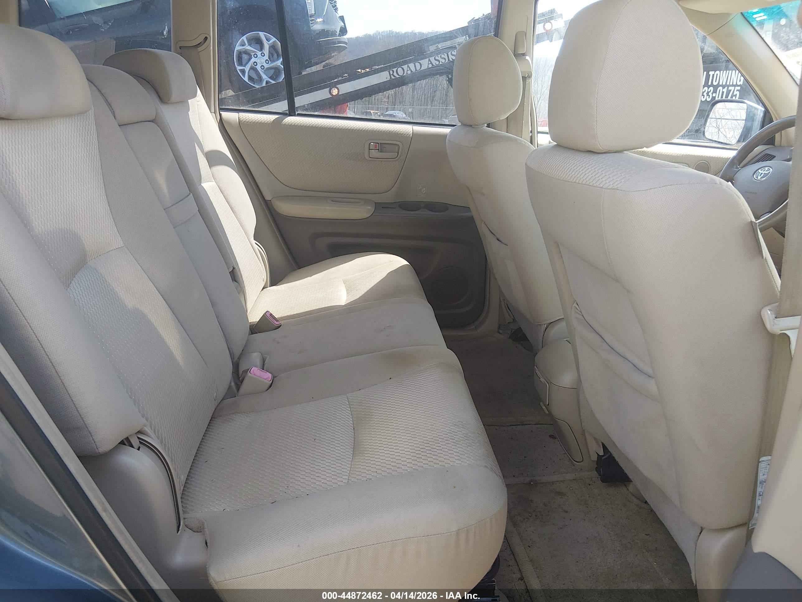 TOYOTA HIGHLANDER image 8