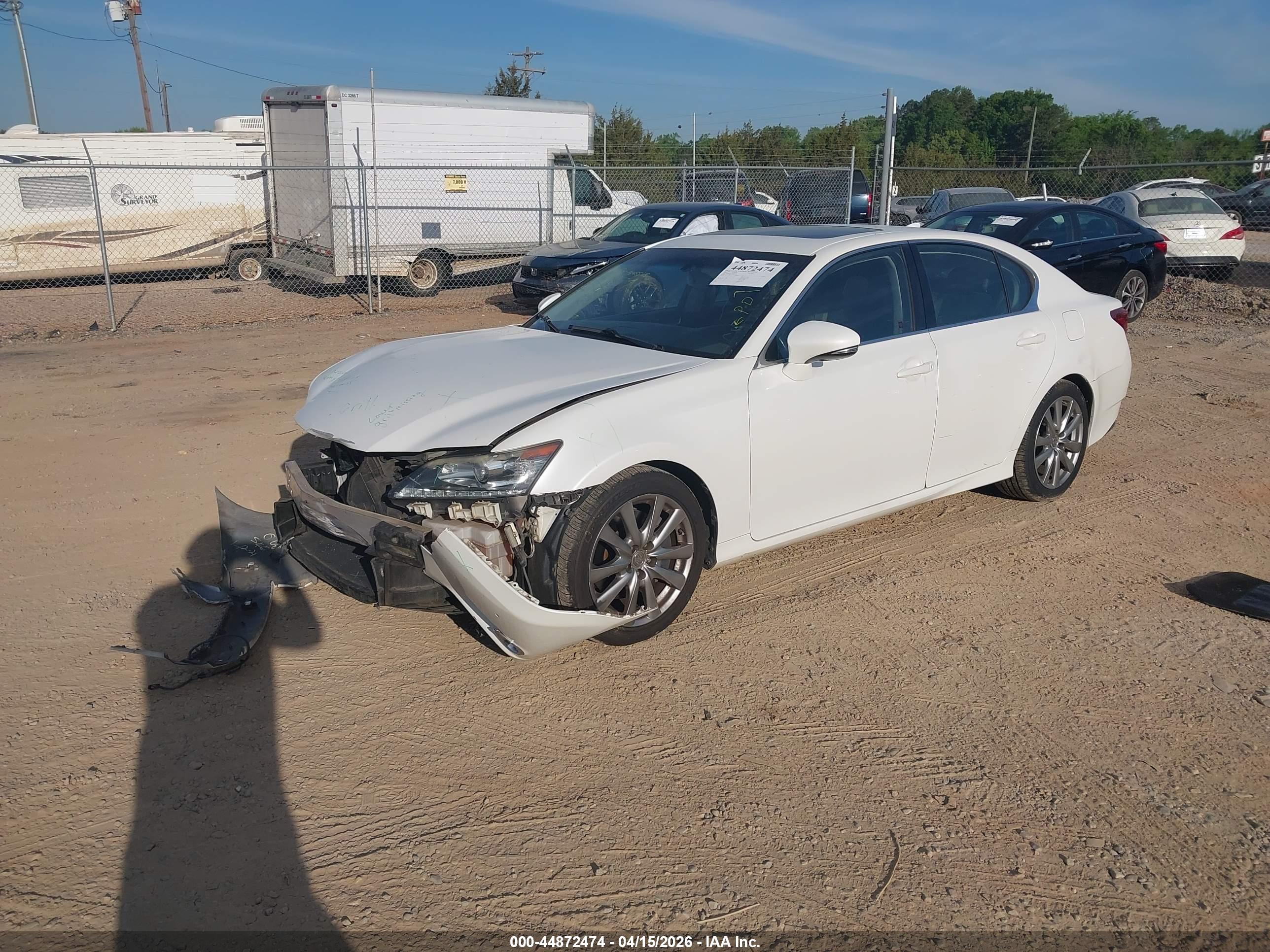 LEXUS GS image 2
