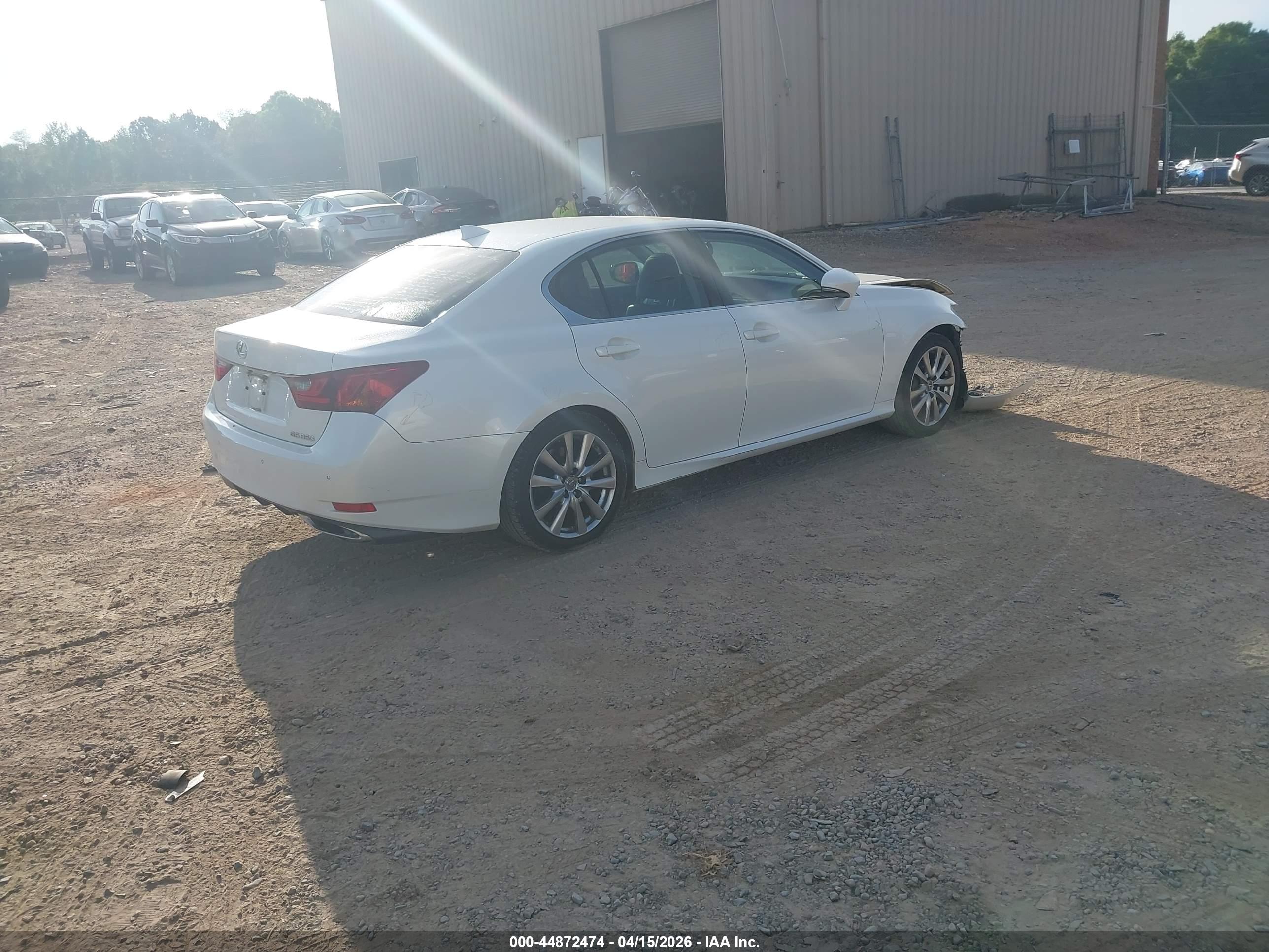 LEXUS GS image 4