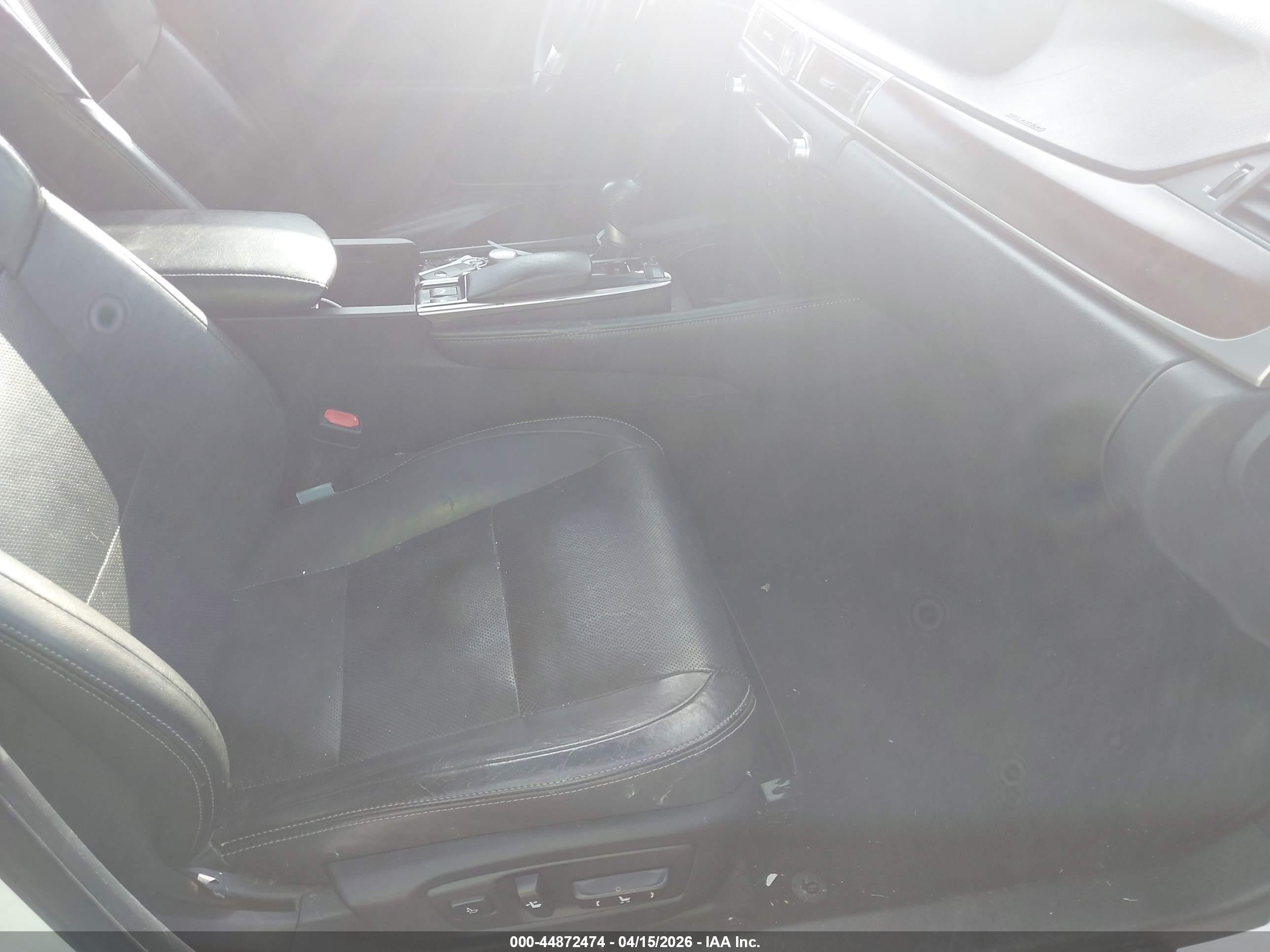 LEXUS GS image 5