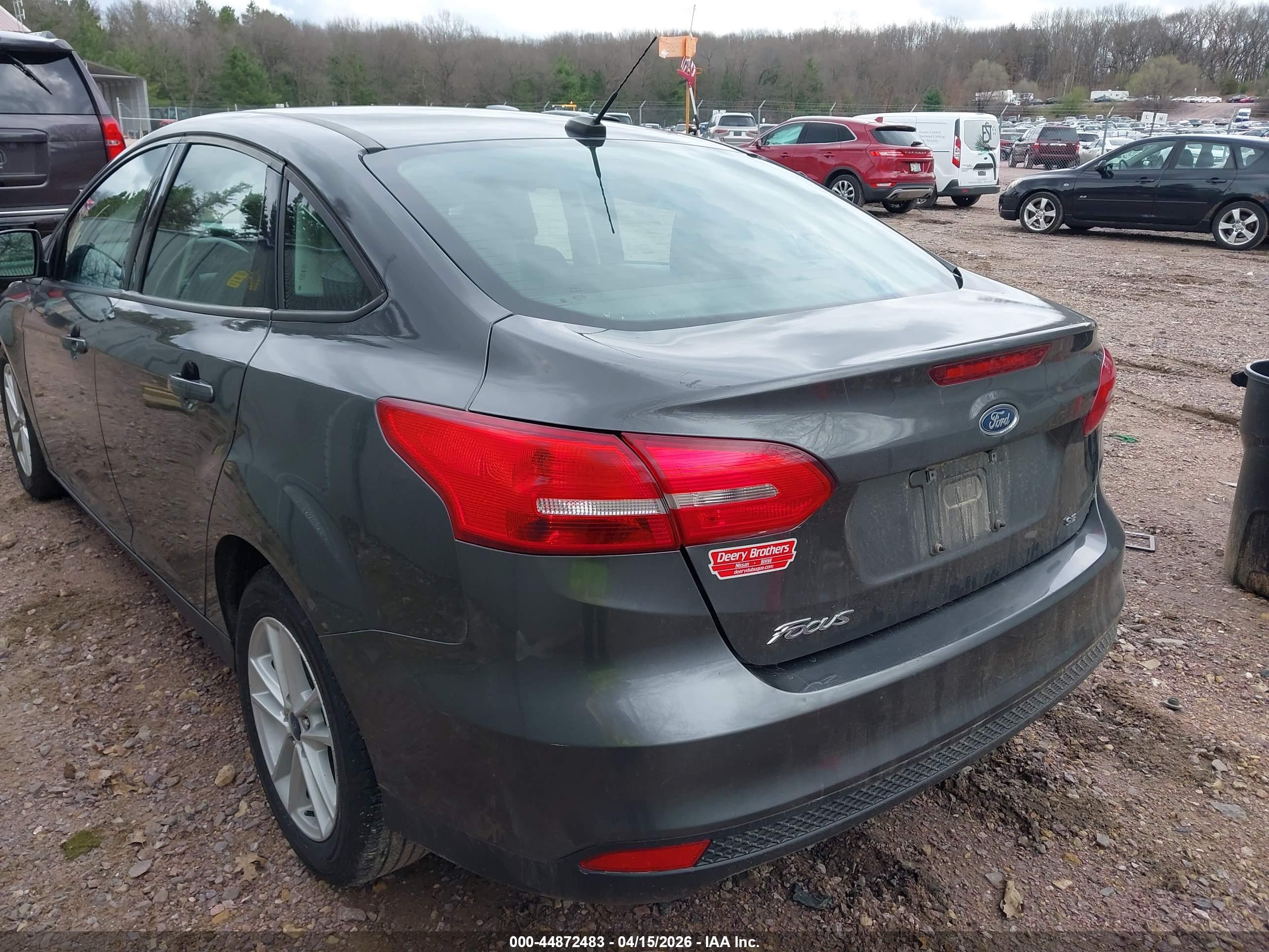 FORD FOCUS image 3