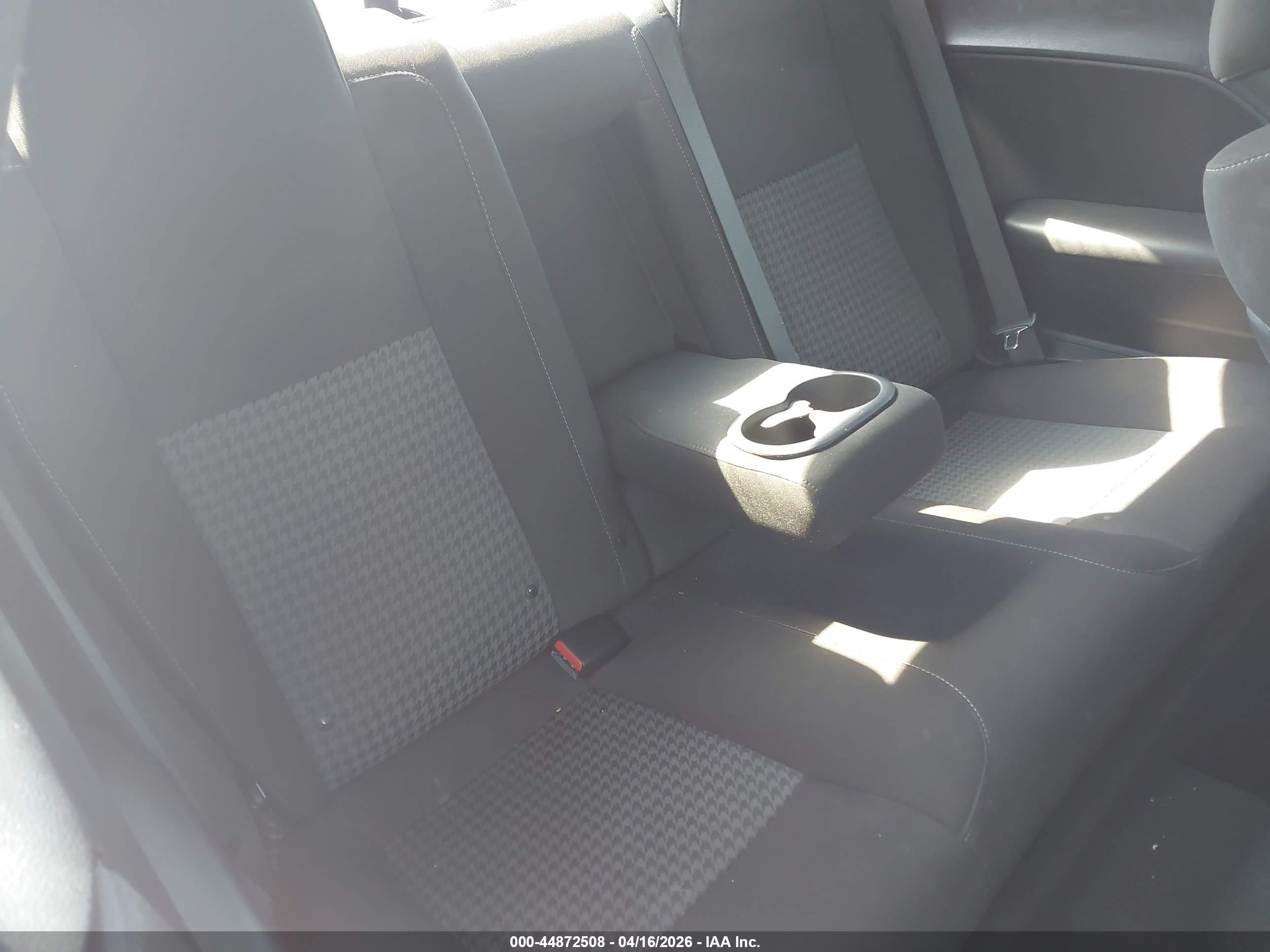 DODGE CHALLENGER image 8