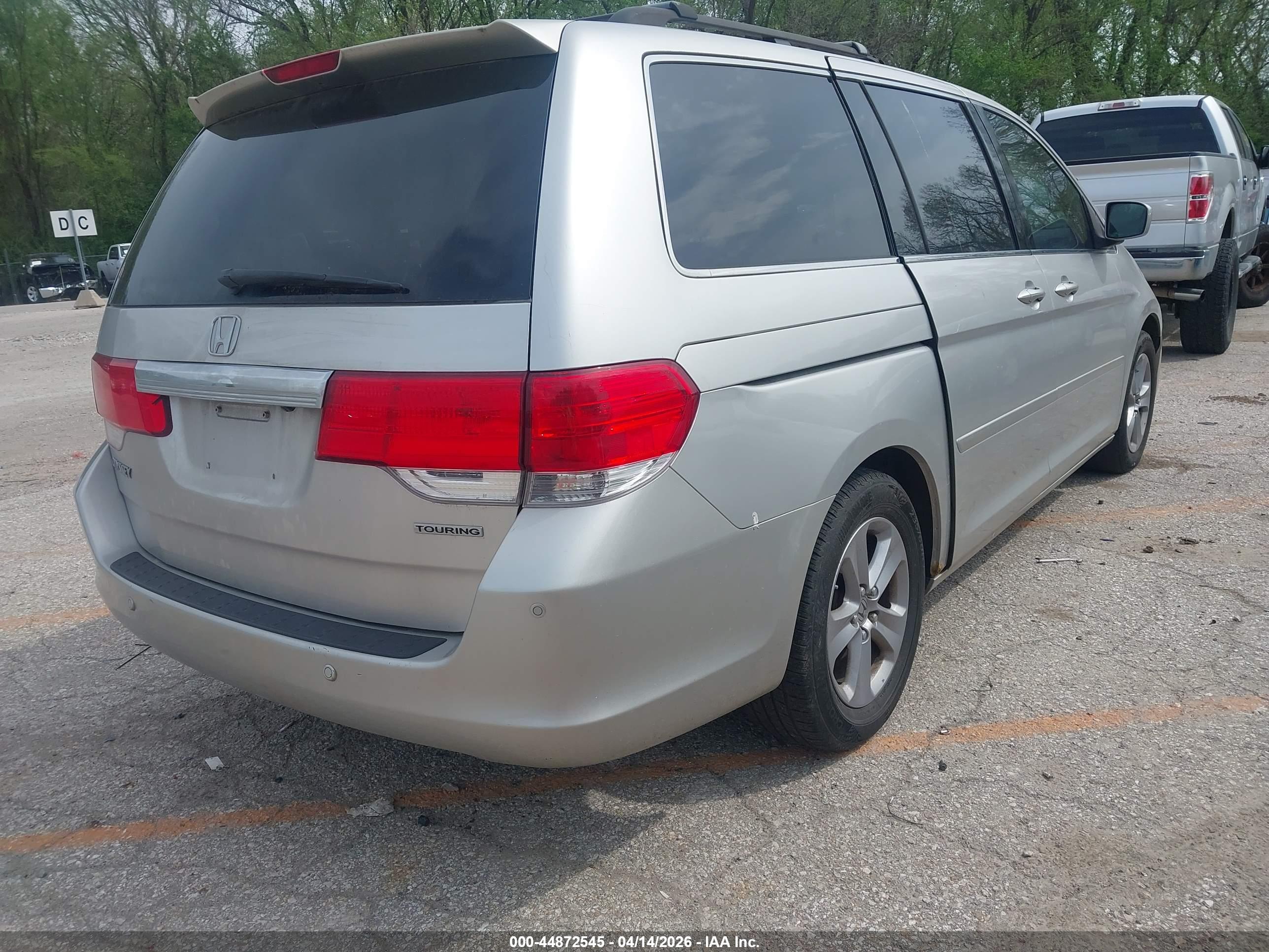HONDA ODYSSEY image 4