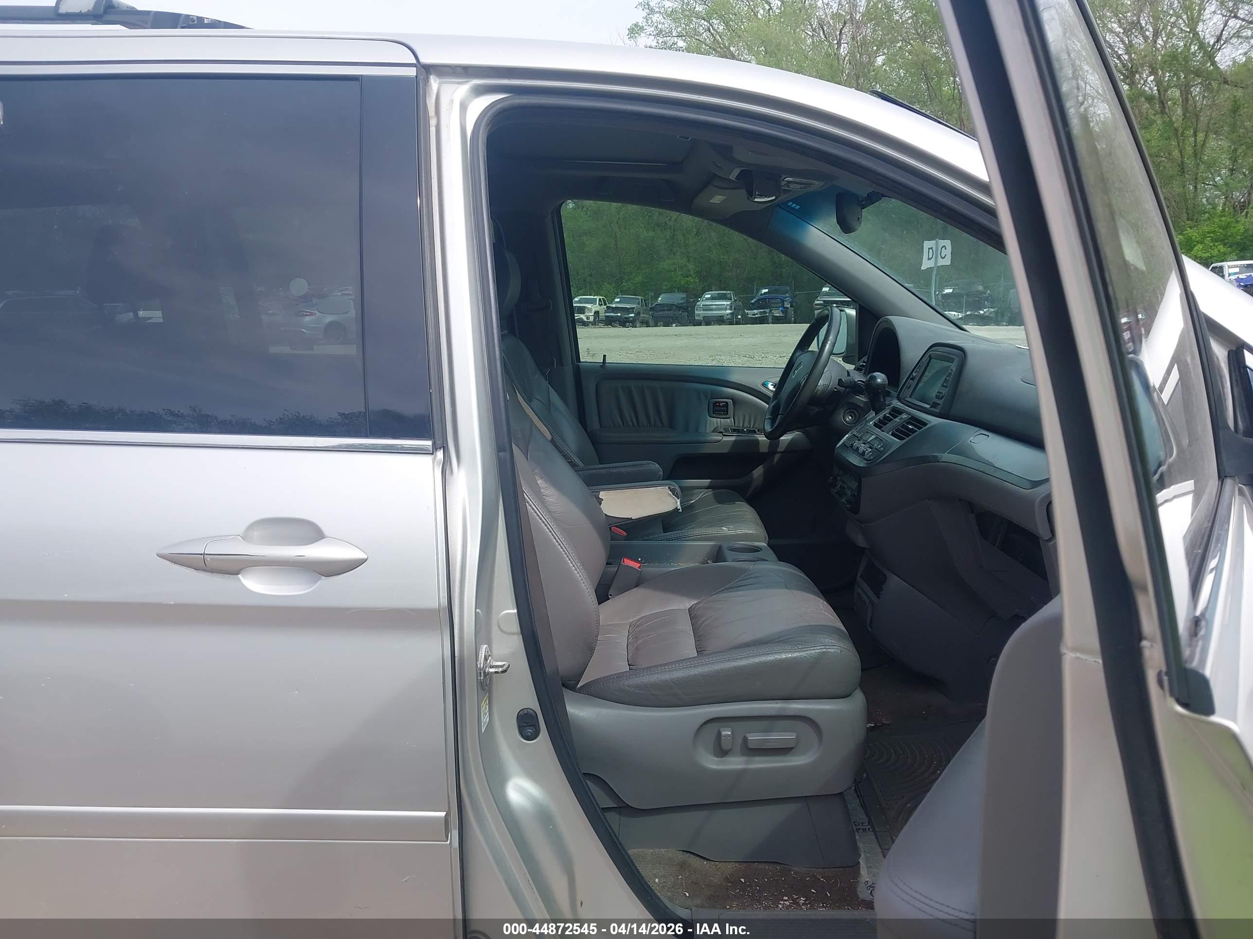 HONDA ODYSSEY image 5