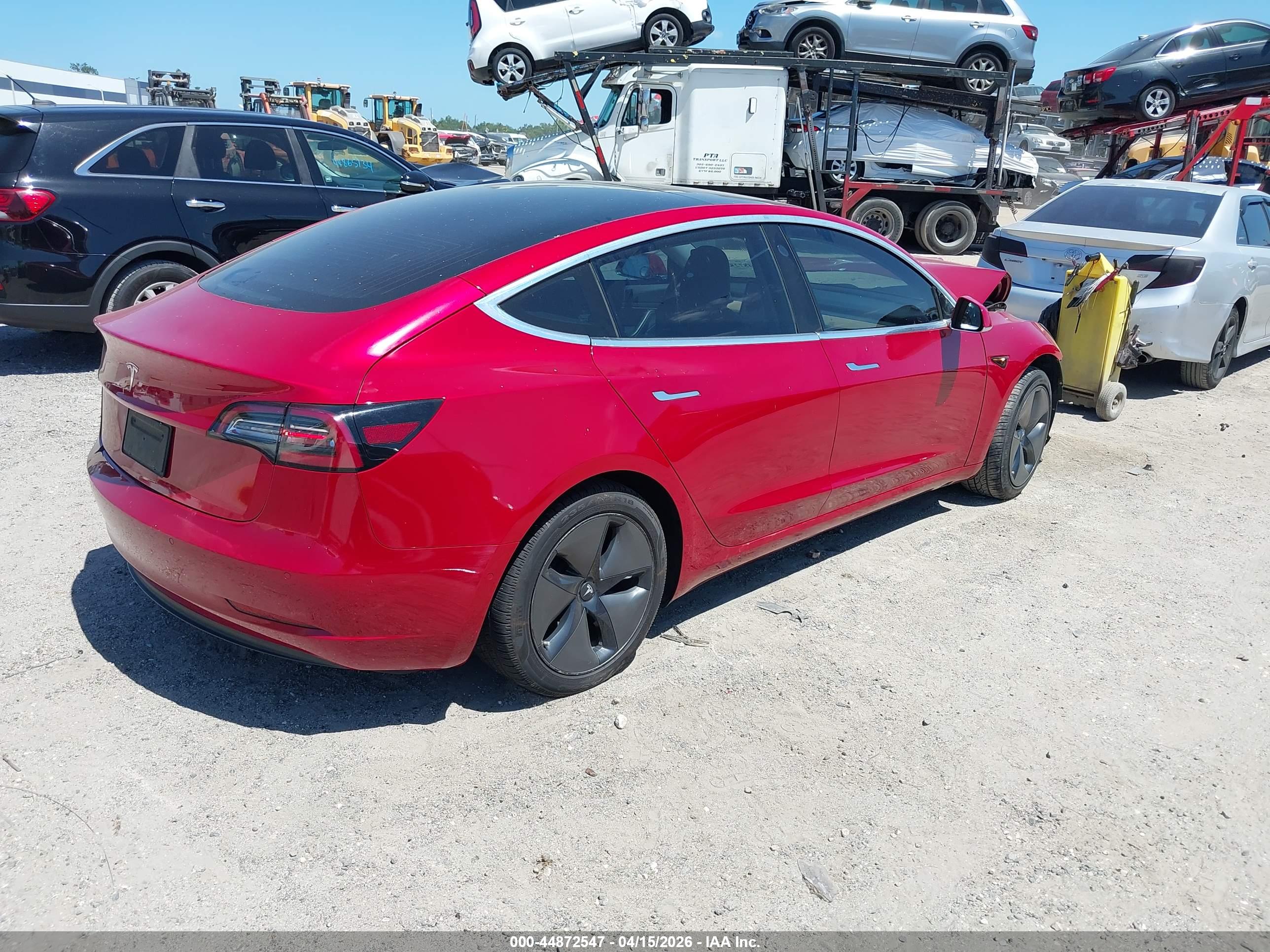 TESLA MODEL image 4