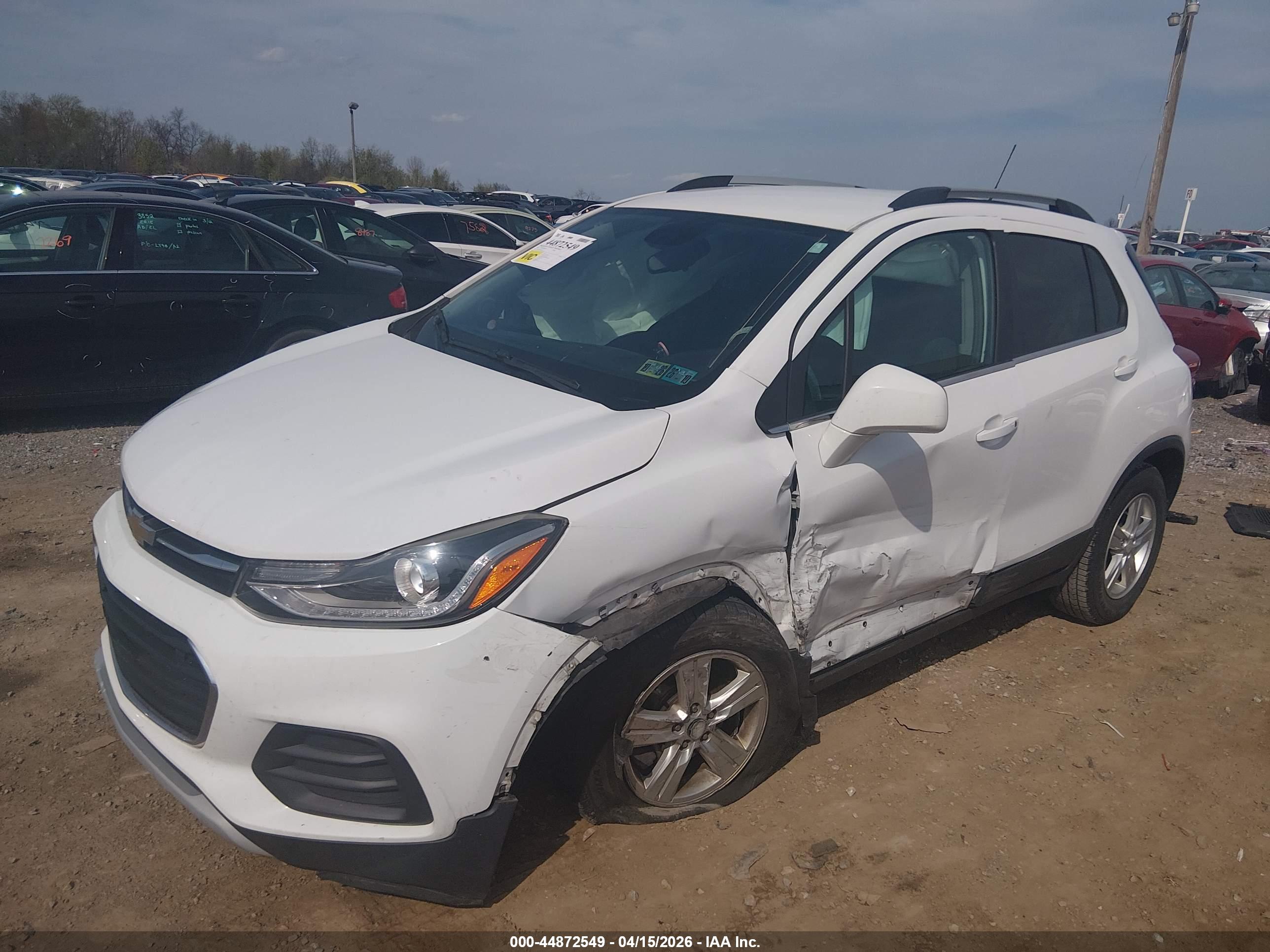 CHEVROLET TRAX image 6
