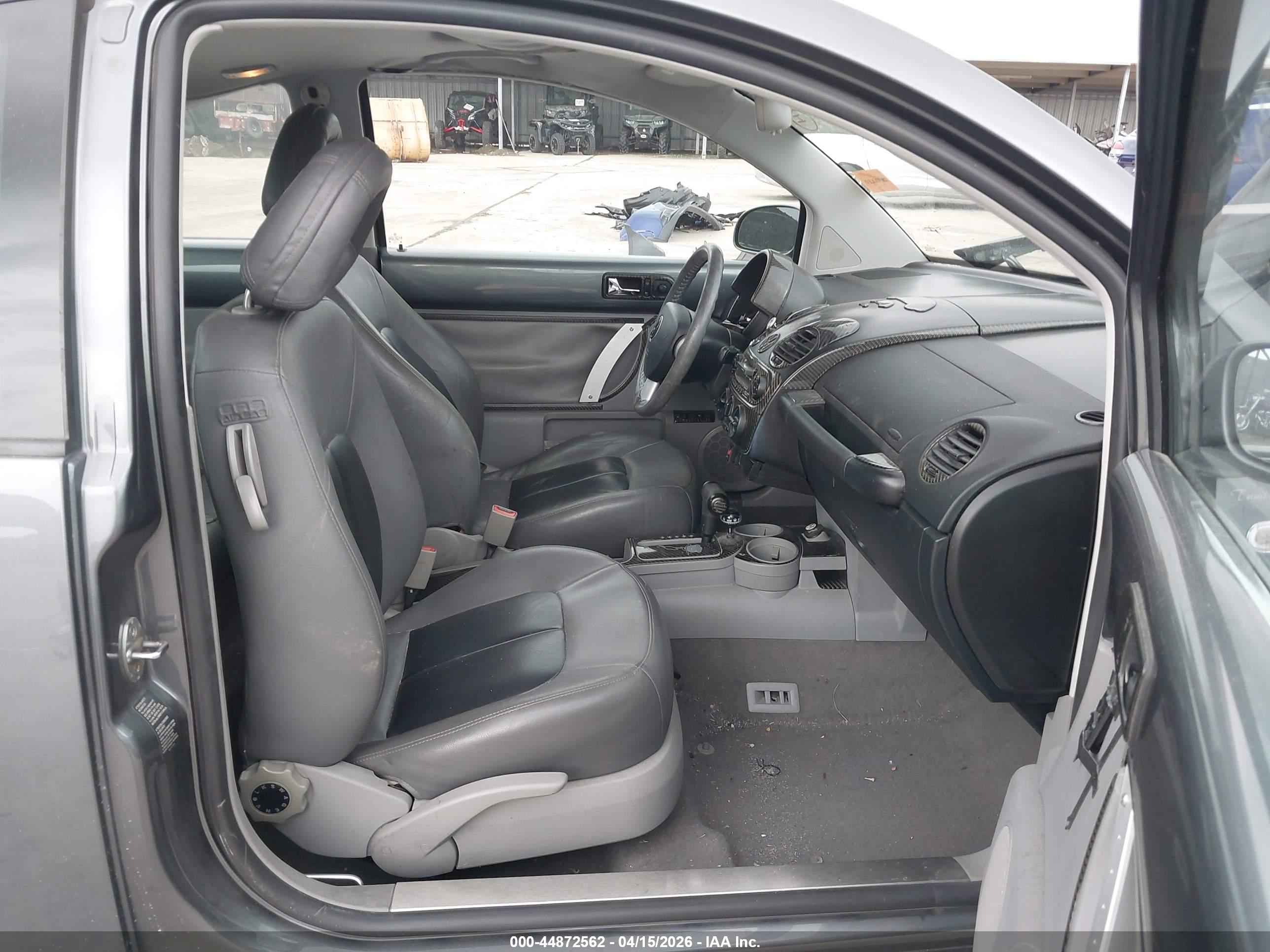 VOLKSWAGEN NEW image 5