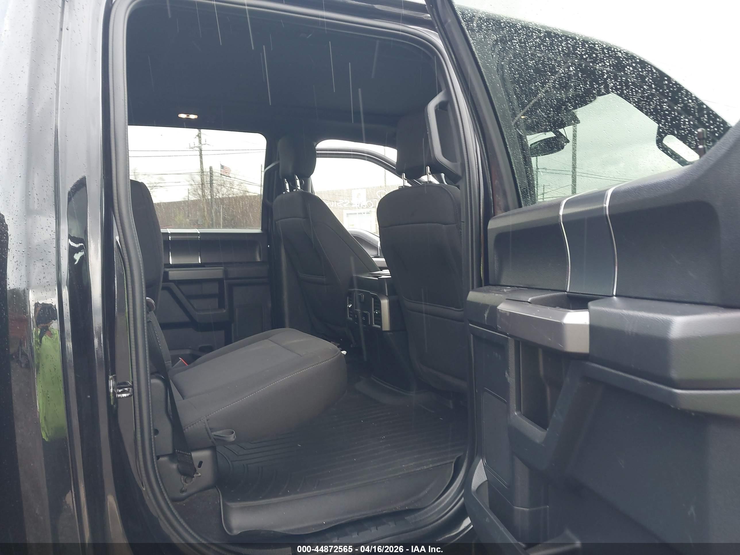 FORD F-150 image 8