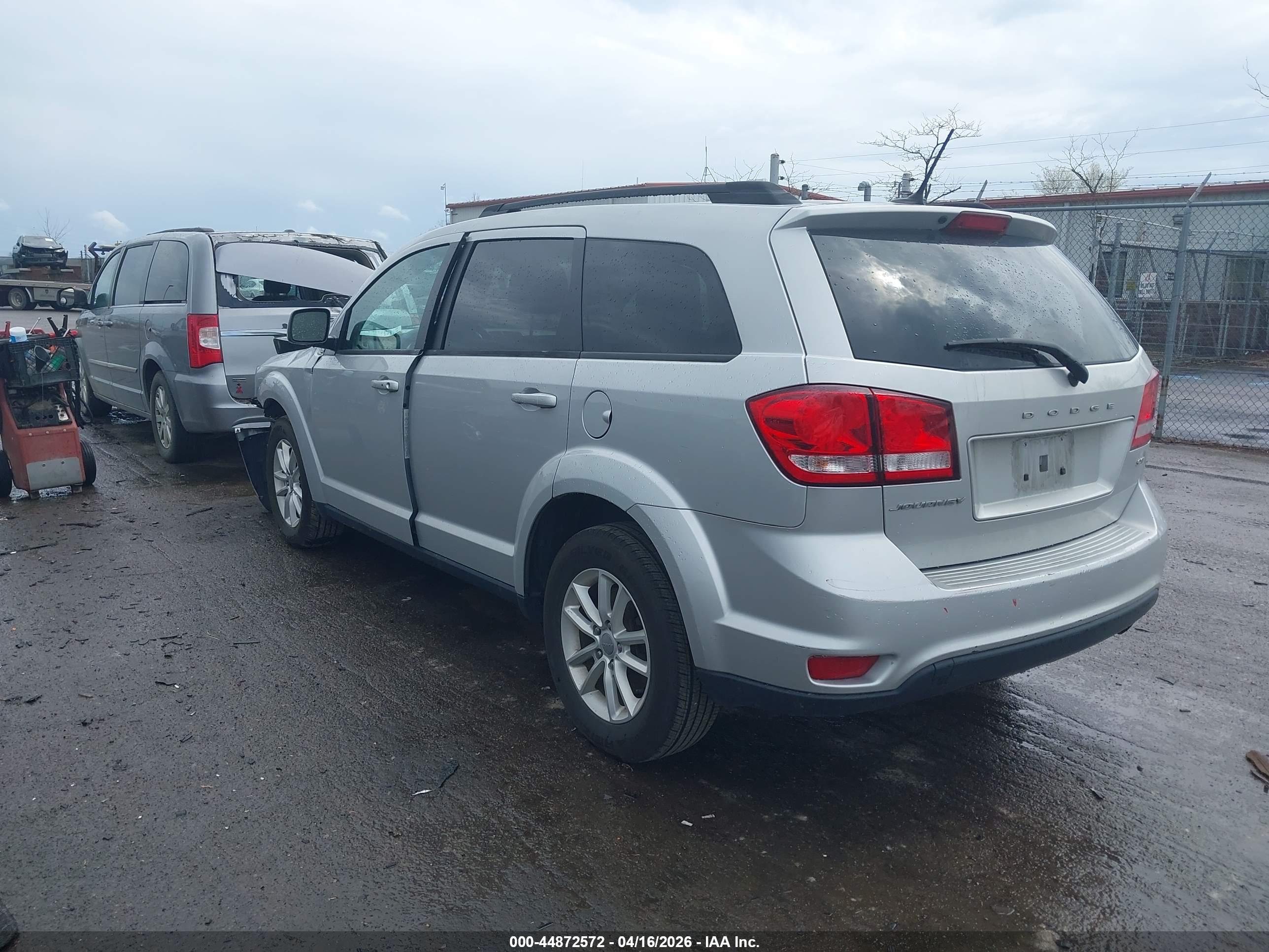 DODGE JOURNEY image 3