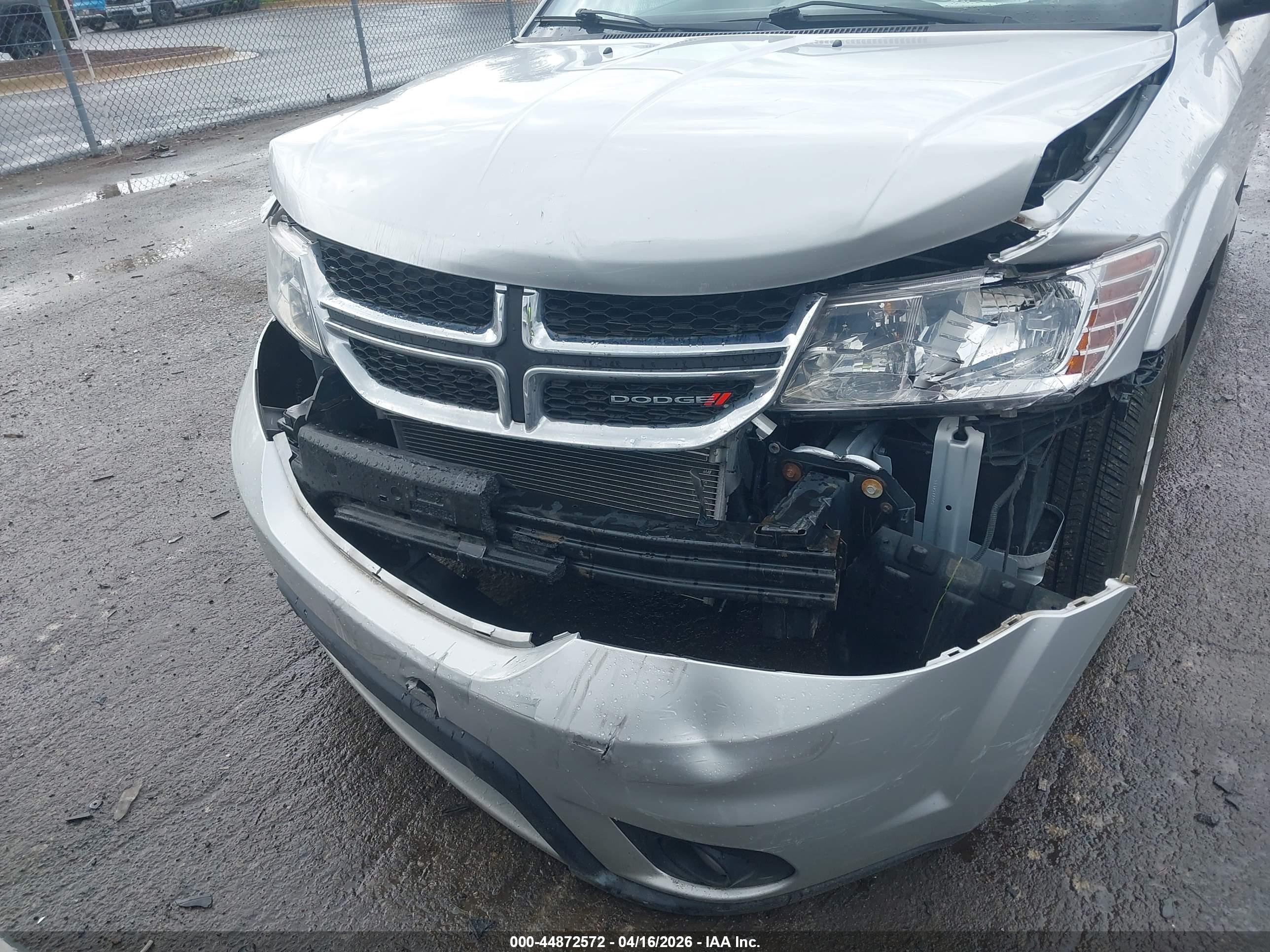 DODGE JOURNEY image 6