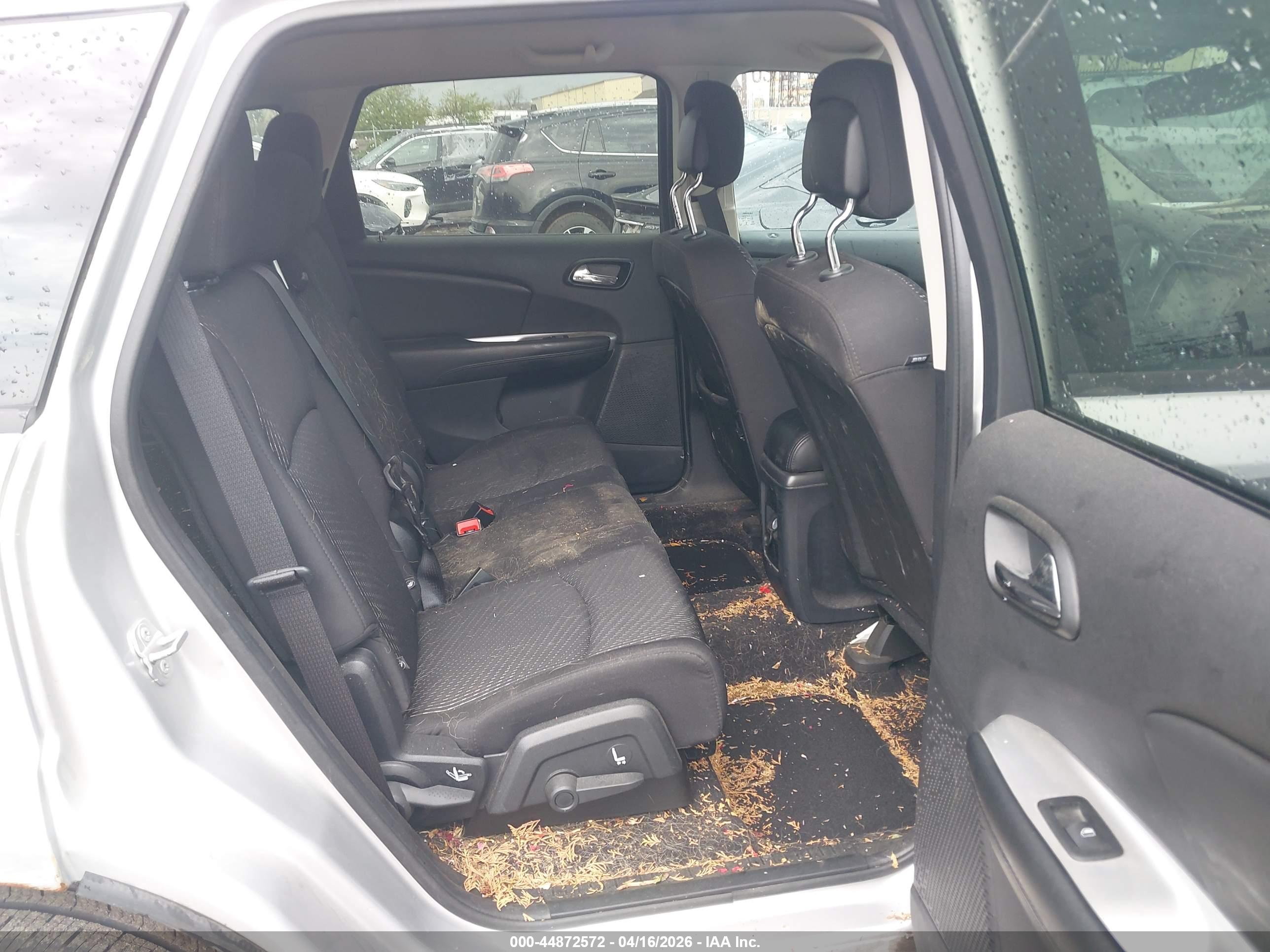 DODGE JOURNEY image 8