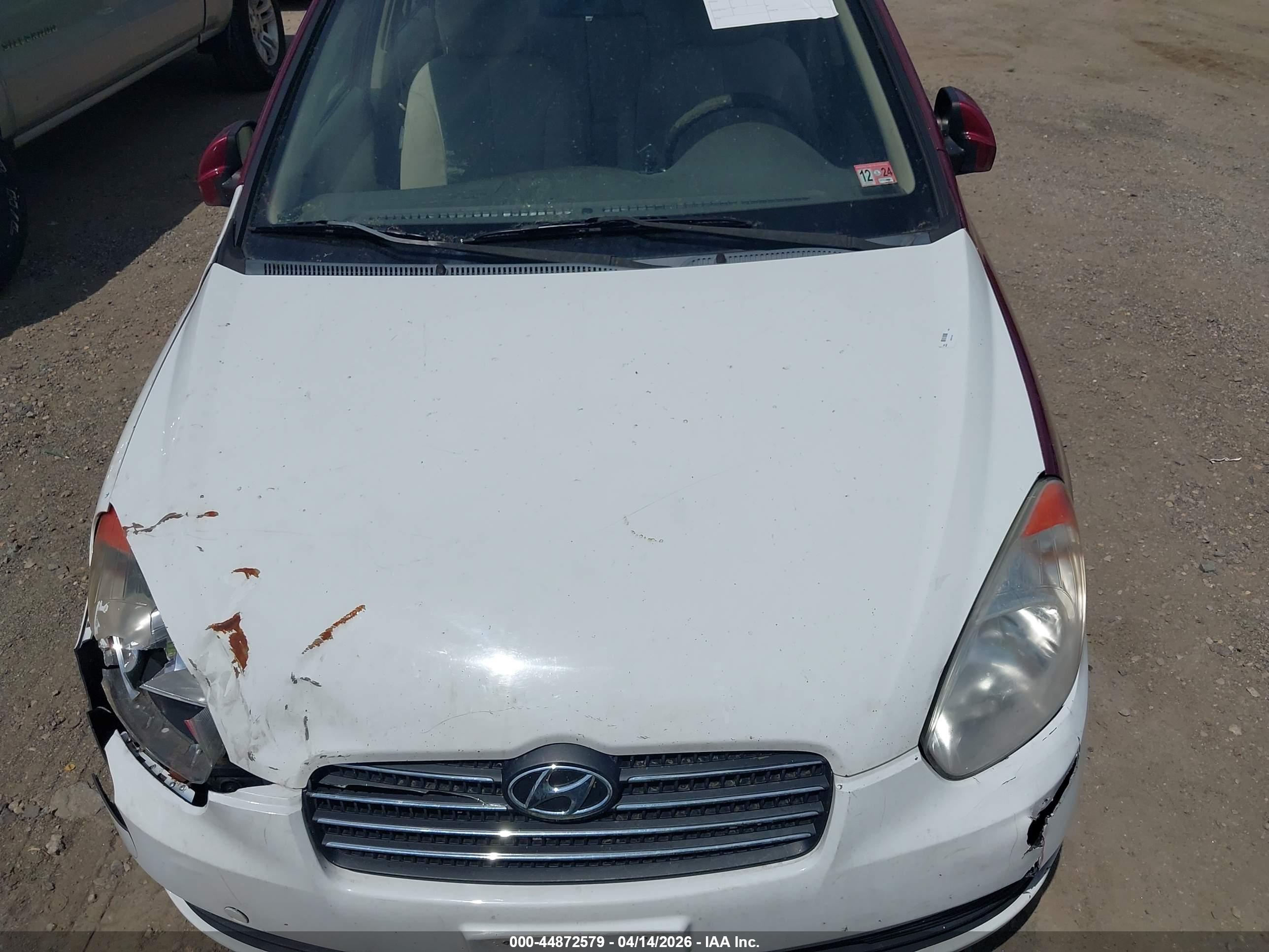 HYUNDAI ACCENT image 6
