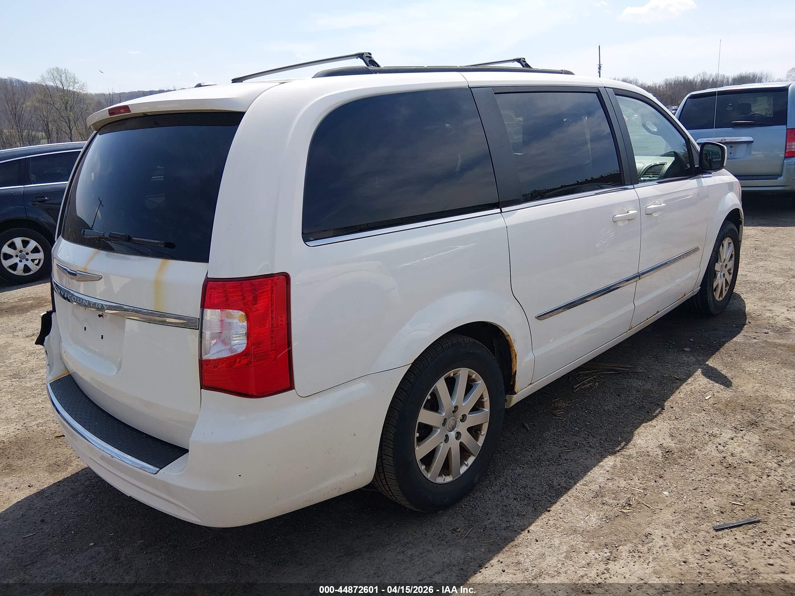 CHRYSLER TOWN image 4