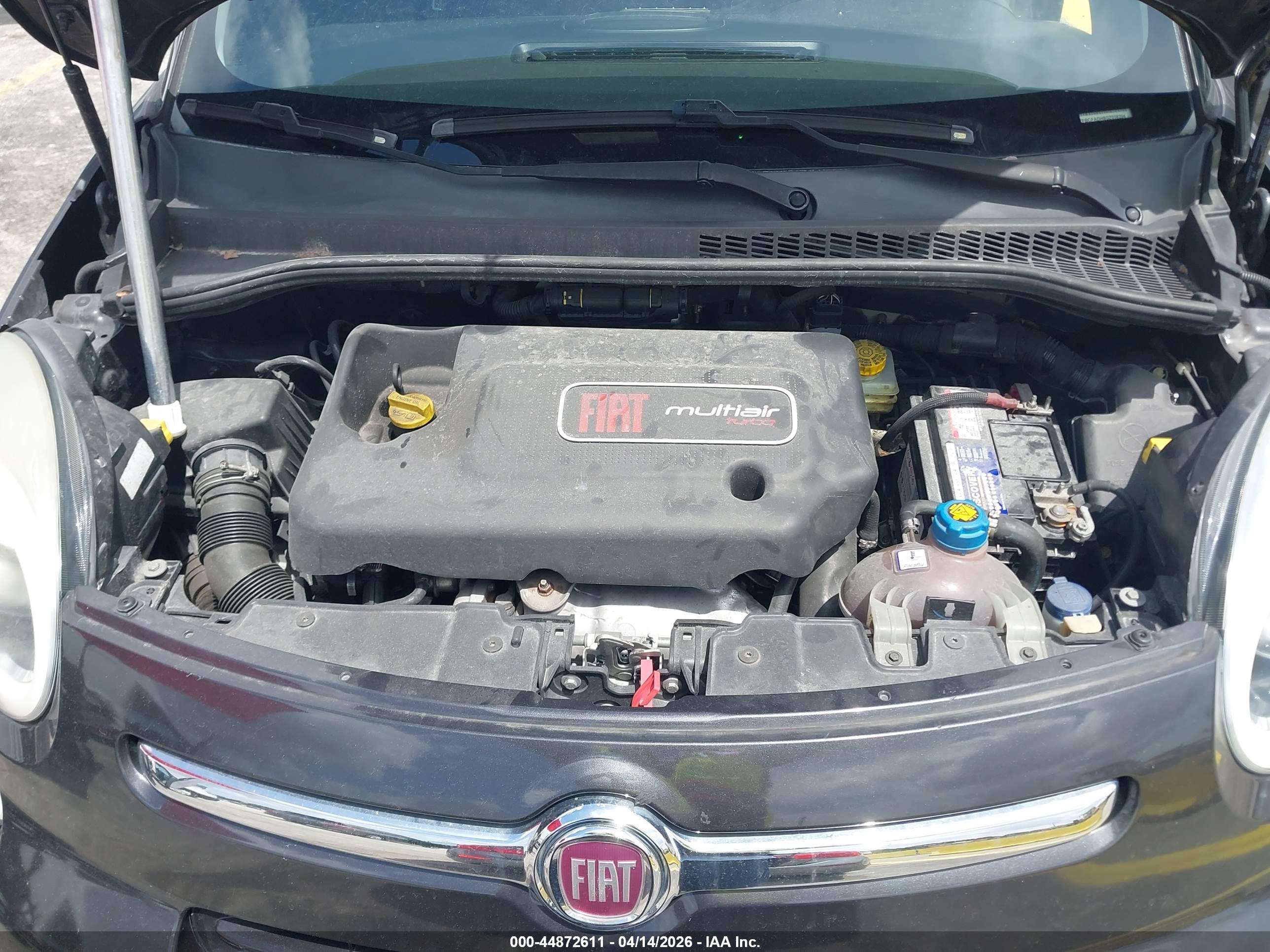 FIAT 500L image 10