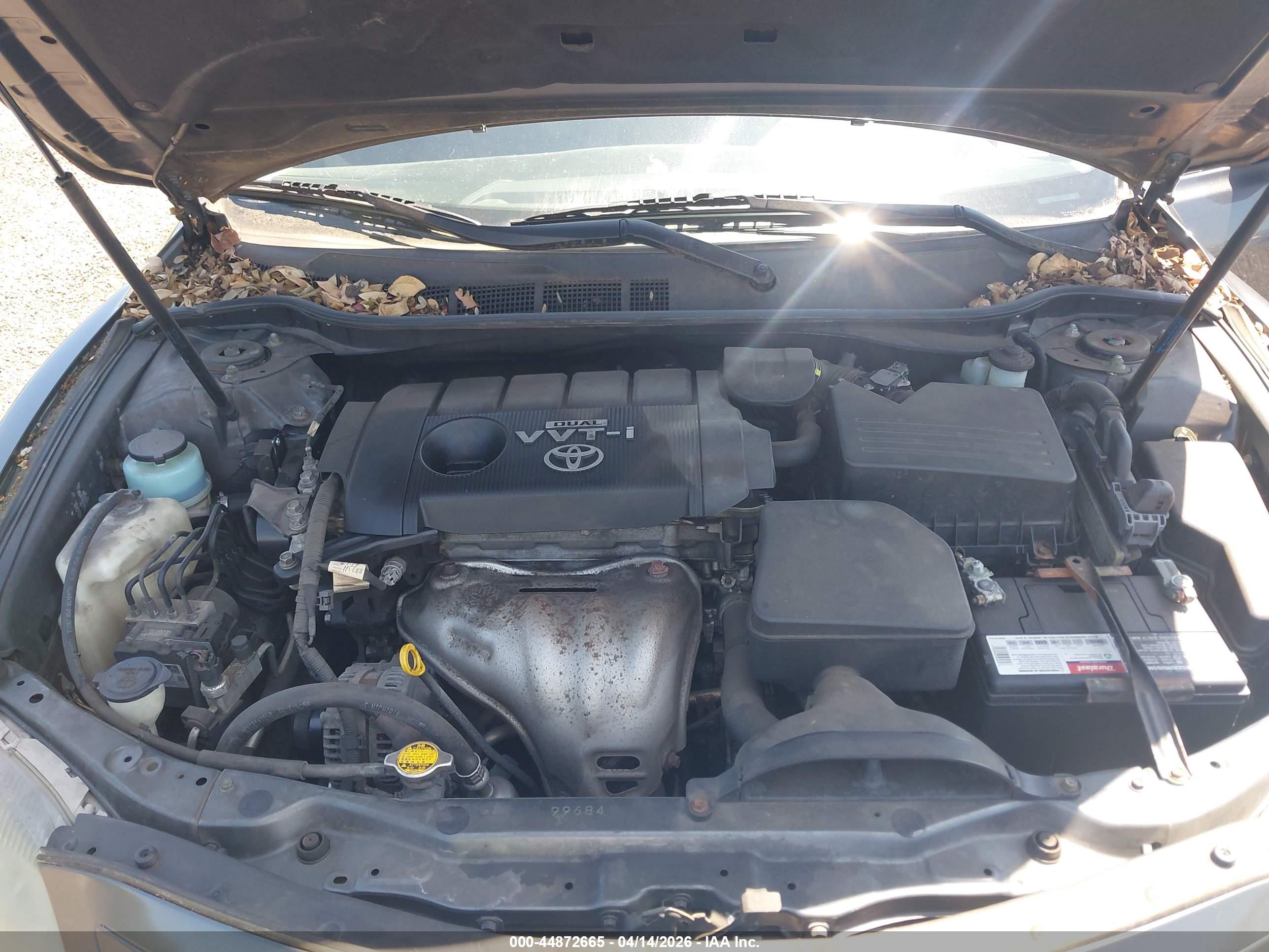 TOYOTA CAMRY image 10