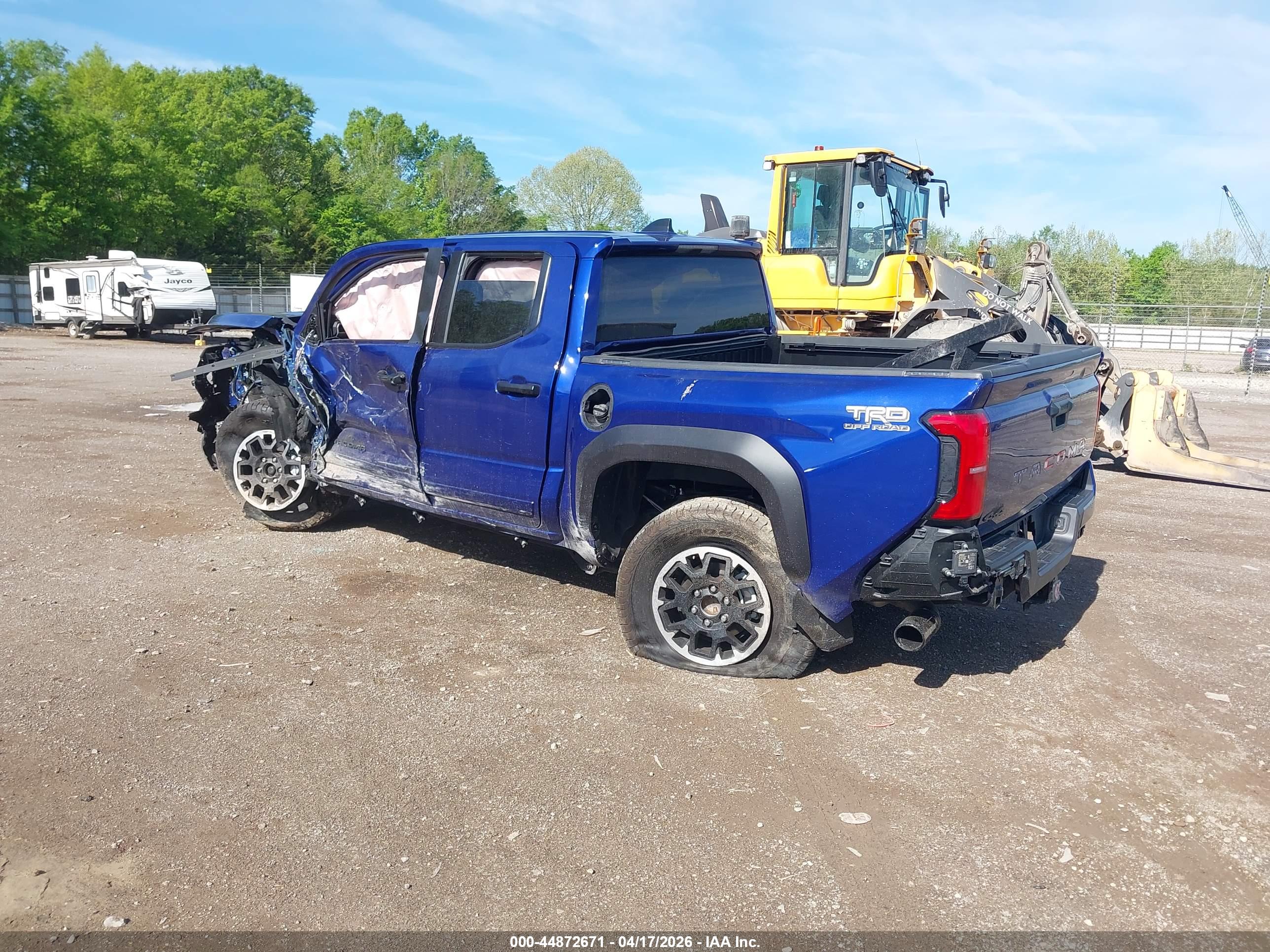 TOYOTA TACOMA image 3