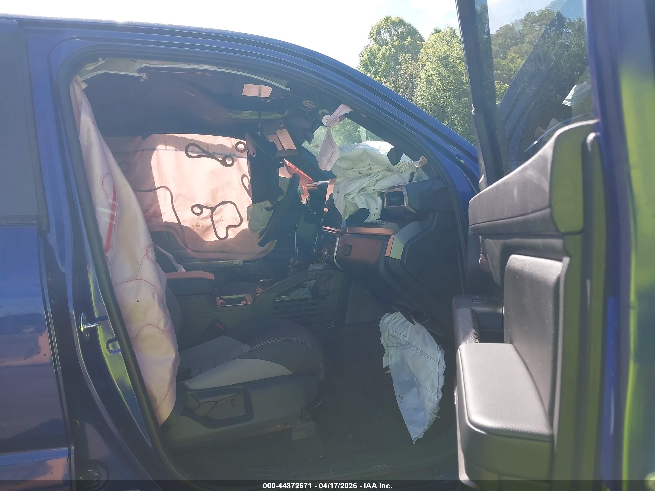 TOYOTA TACOMA image 5